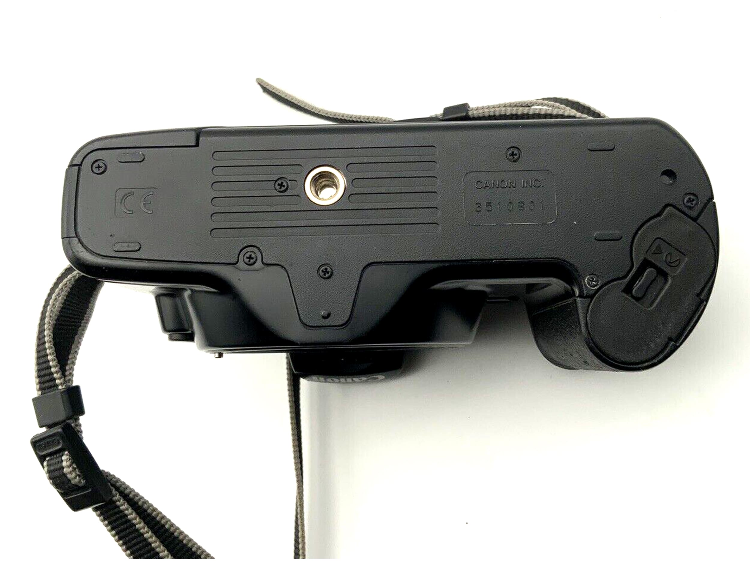 Canon EOS 3000 analoge Spiegelreflexkamera SLR Gehäuse Autofokus schwarz