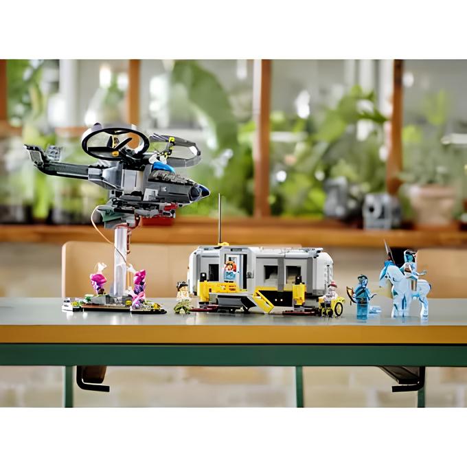 LEGO® Avatar 75573 Schwebende Berge: Site 26 und RDA Samson