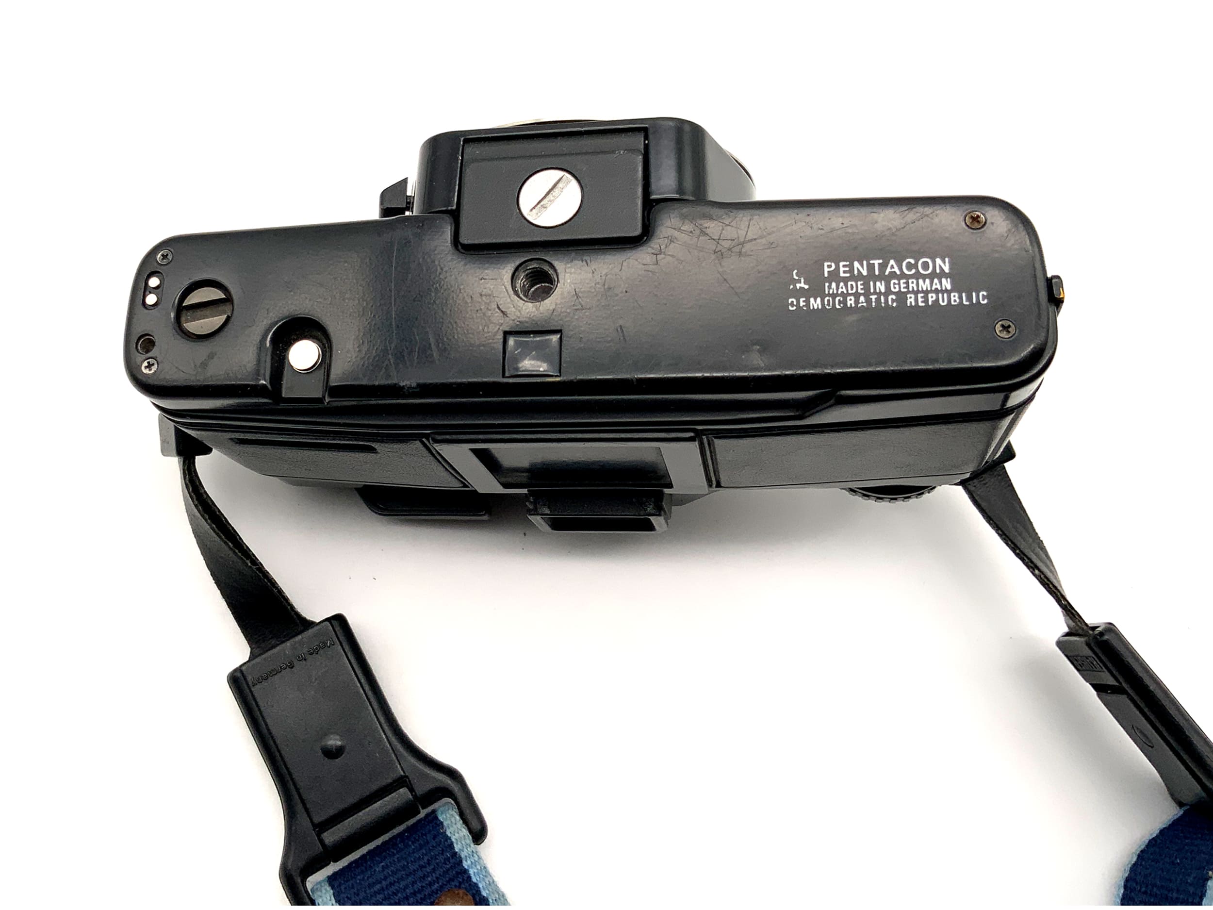 Praktica B100 electronic !Beli defekt! Body Gehäuse SLR Spiegelreflexkamera 35mm