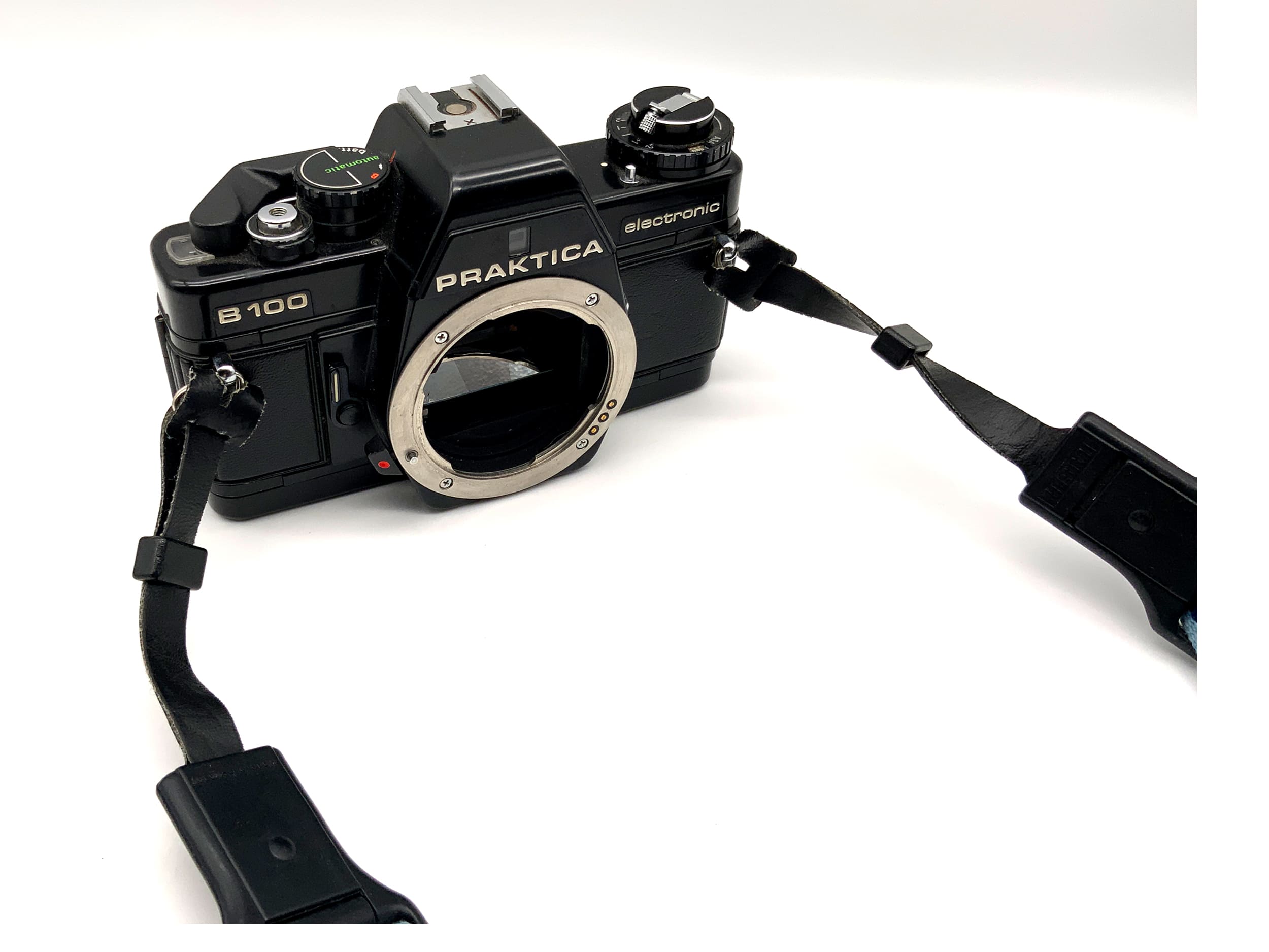 Praktica B100 electronic !Beli defekt! Body Gehäuse SLR Spiegelreflexkamera 35mm