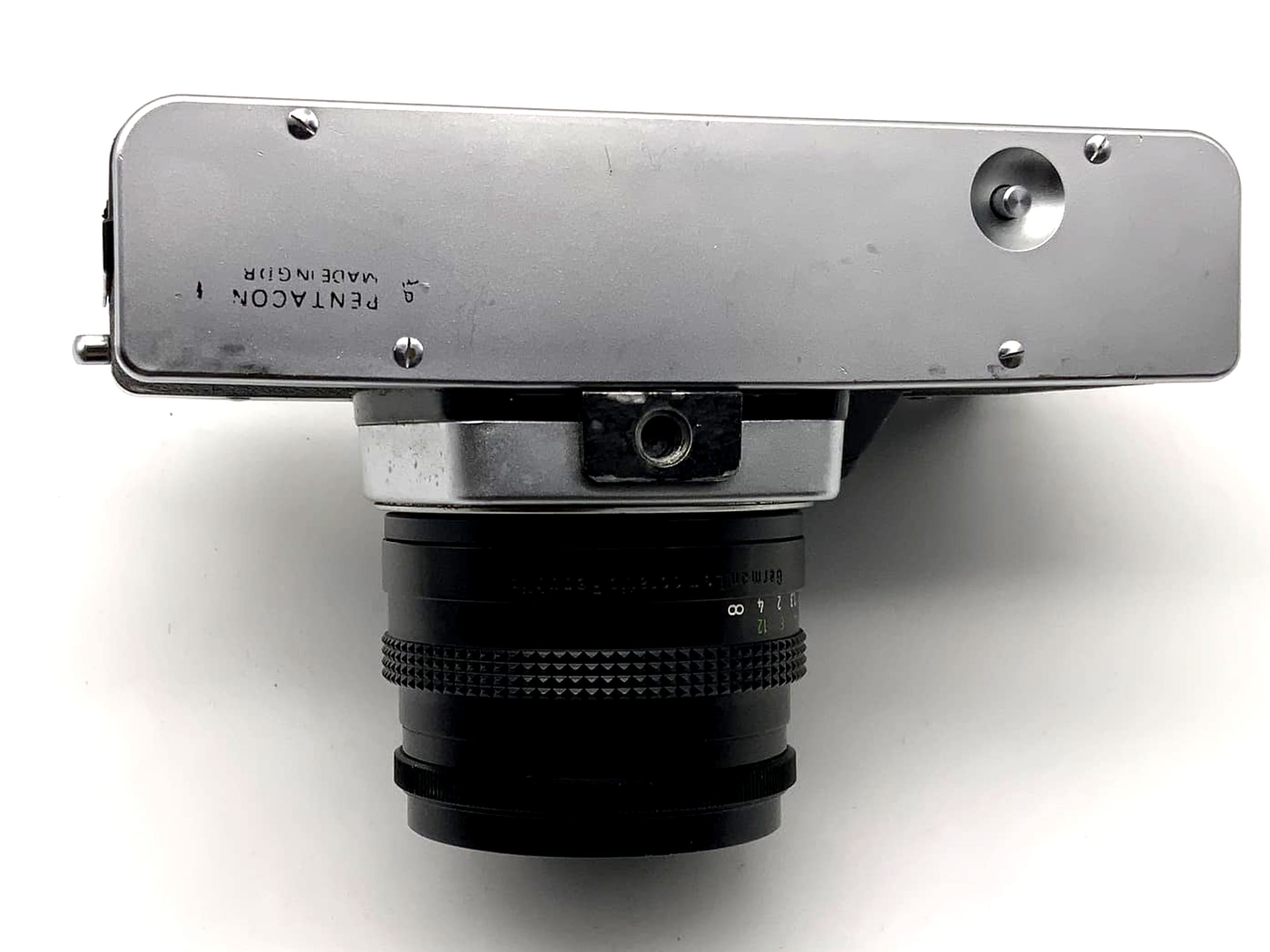 Pentacon Praktica L mit 3.5 30mm Objektiv Spiegelreflexkamera 35mm analog