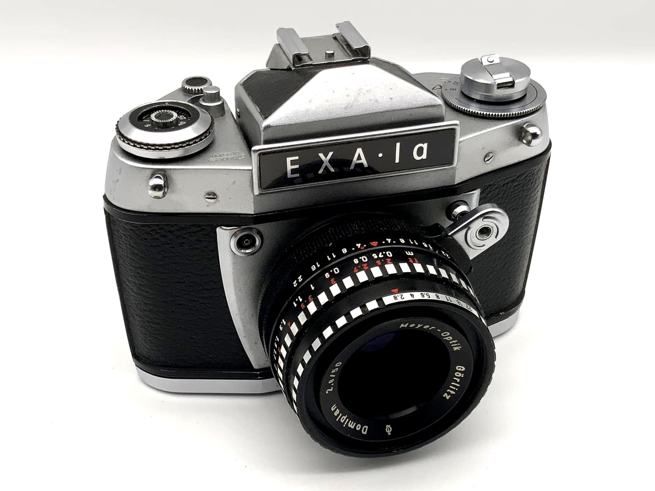 Exakta EXA 1a mit Meyer Optik Görlitz 2.8 50mm Spiegelreflexkamera 35mm analog
