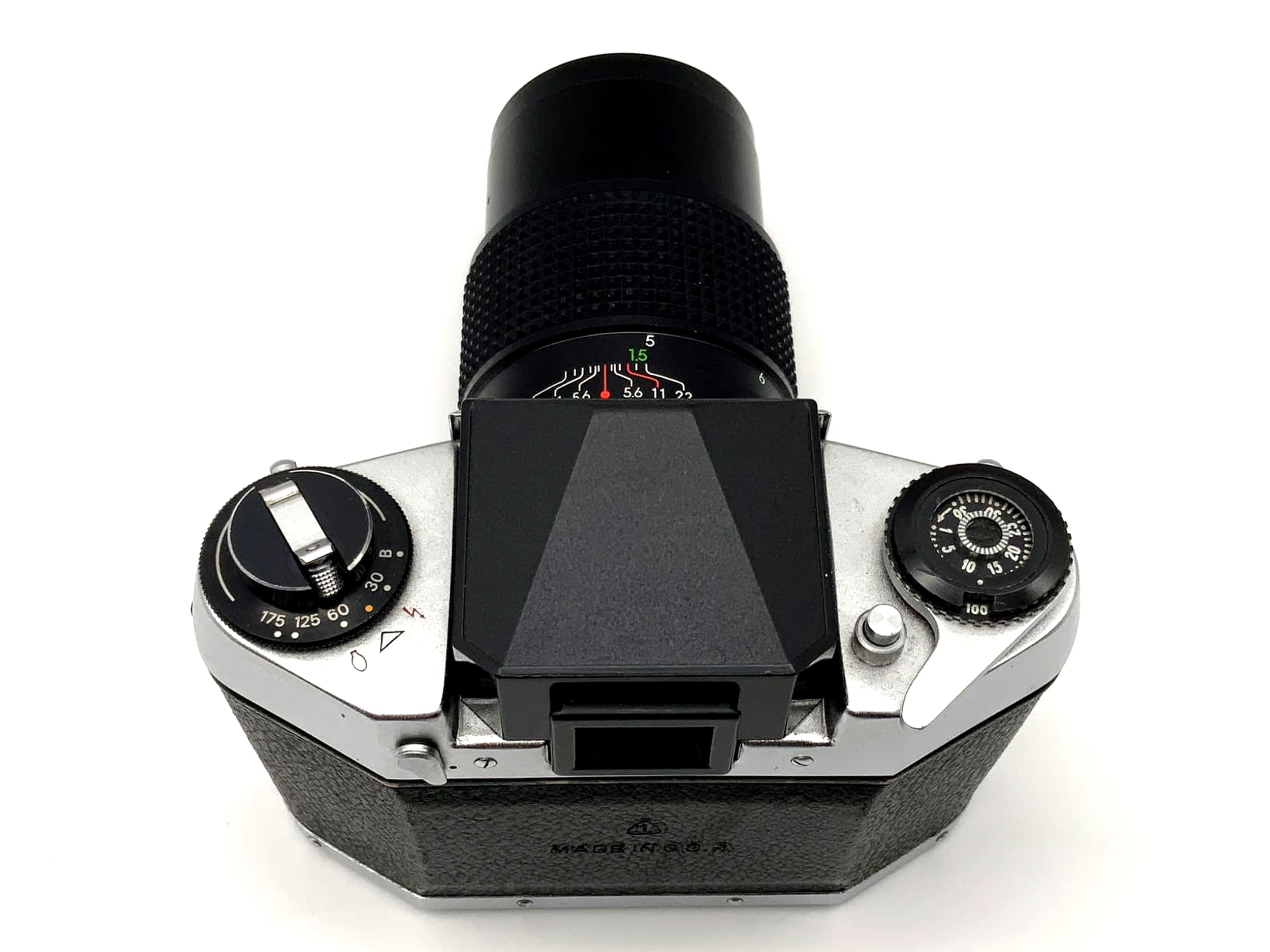 Exakta Exa 1b analoge Spiegelreflexkamera mit Revuenon 1:2.8 135mm Objektiv