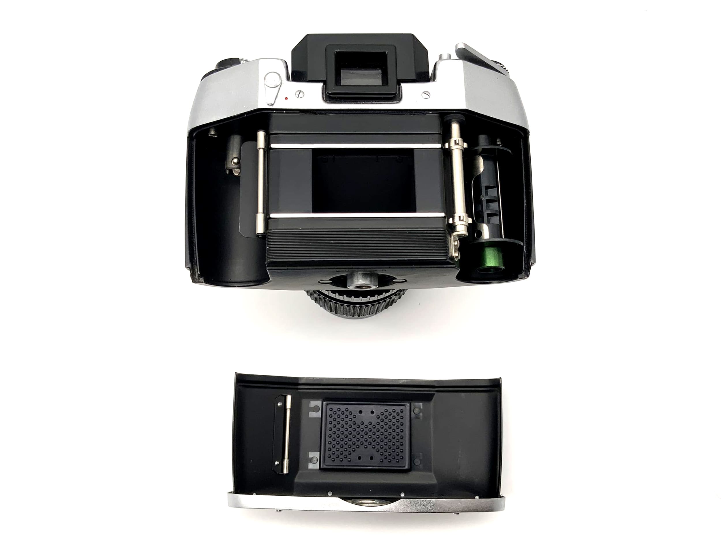 Exakta Exa 1b analoge Spiegelreflexkamera mit Revuenon 1:2.8 135mm Objektiv