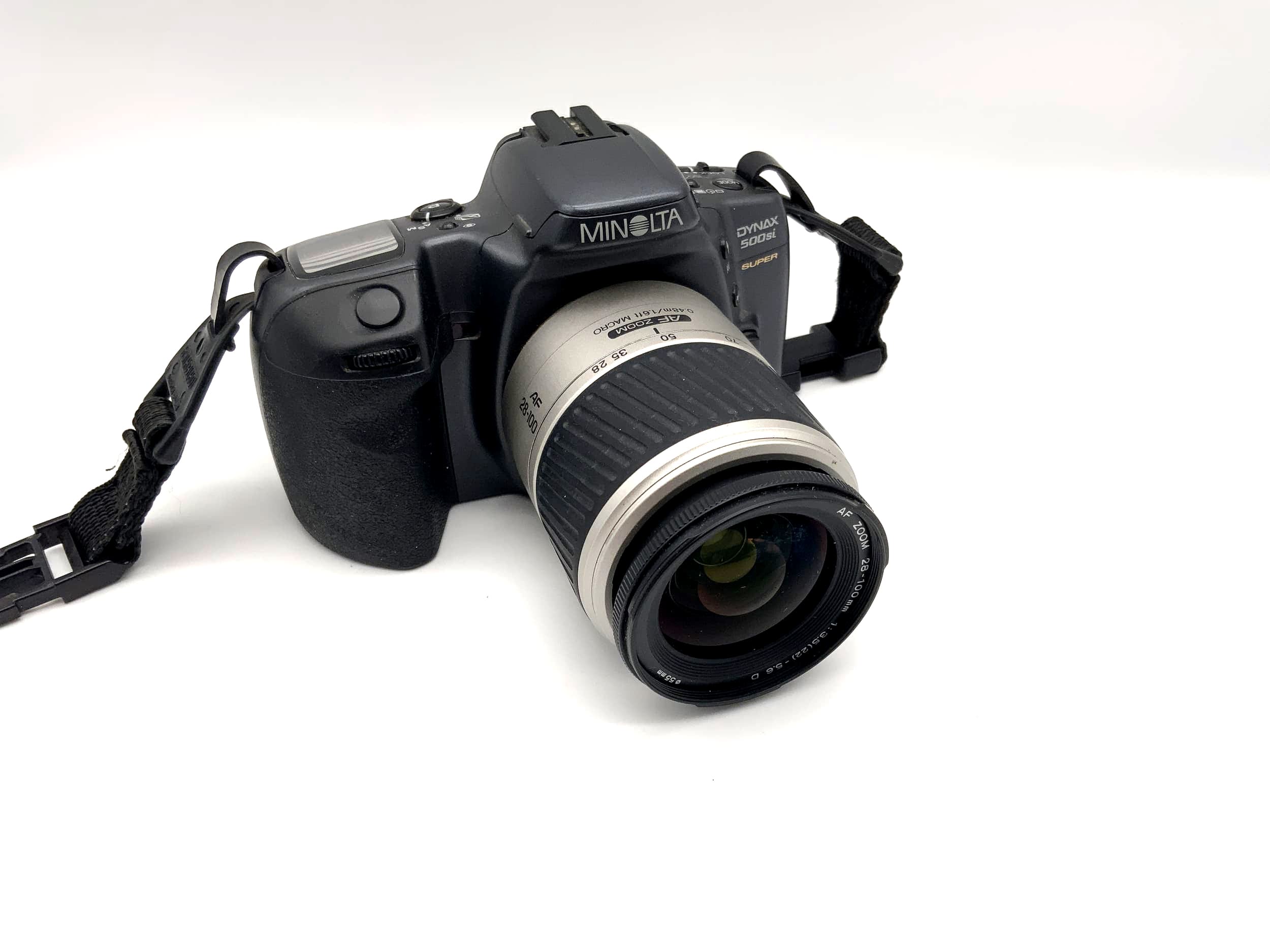 Minolta Dynax 500 si Spiegelreflexkamera mit AF Zoom 28-100mm 1:3.5-5.6 Objektiv