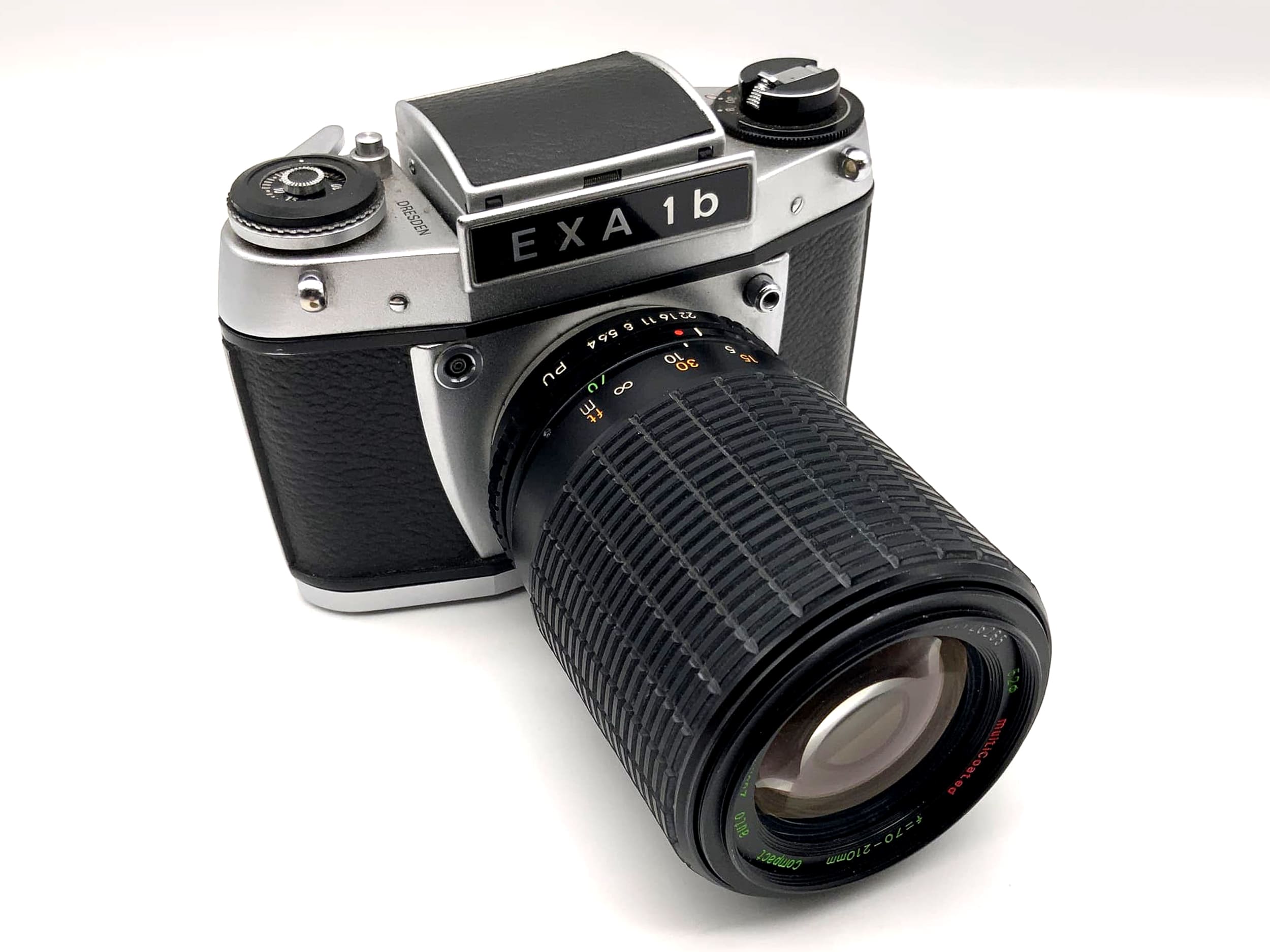 Exakta EXA 1b mit 4.0-5.6 70-210mm Objektiv Spiegelreflexkamera 35mm analog