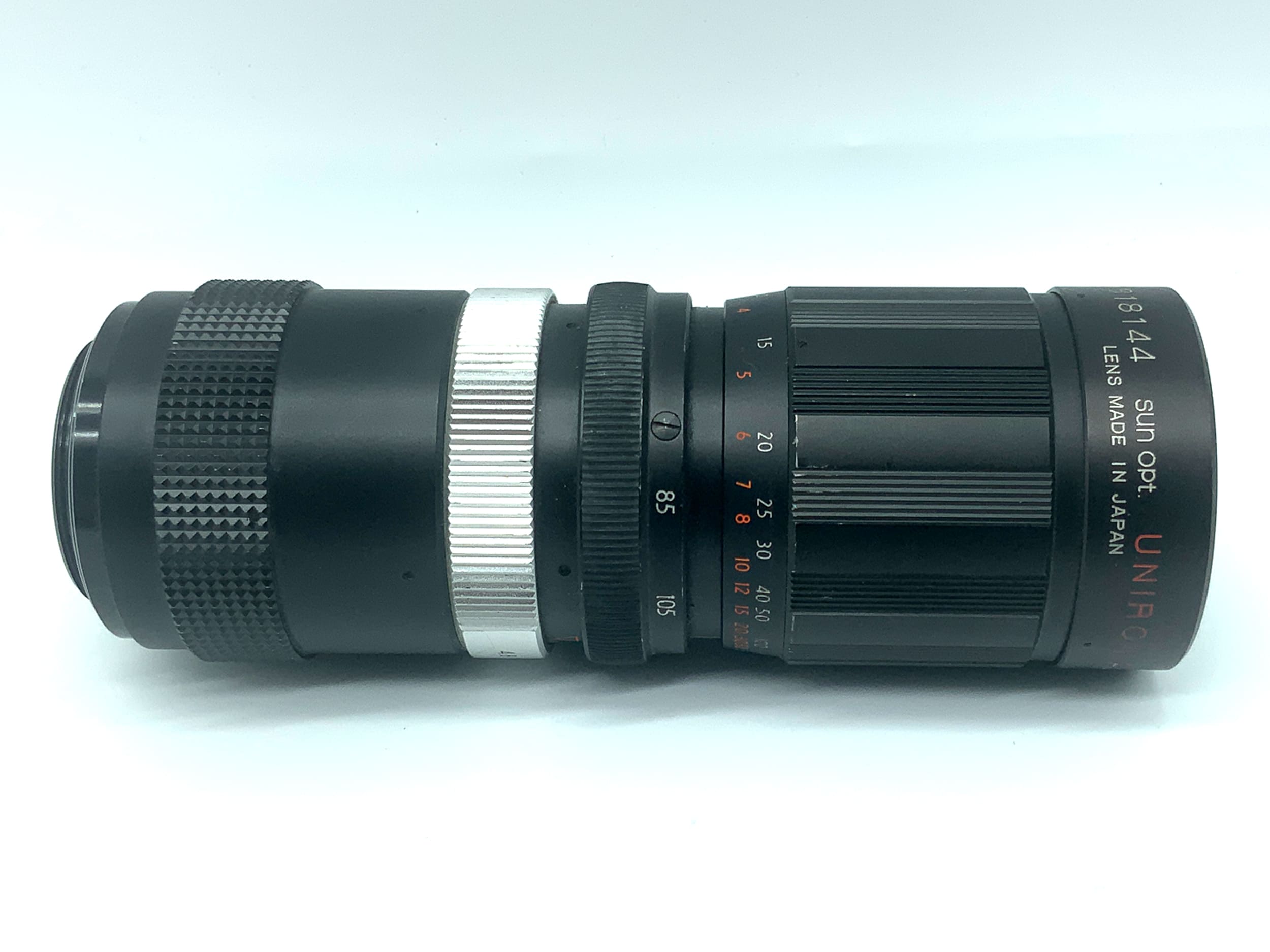 Sun 85-210mm 1:4.8 Objektiv Uniron Auto Tele-Zoom Zoomobjektiv (M42)