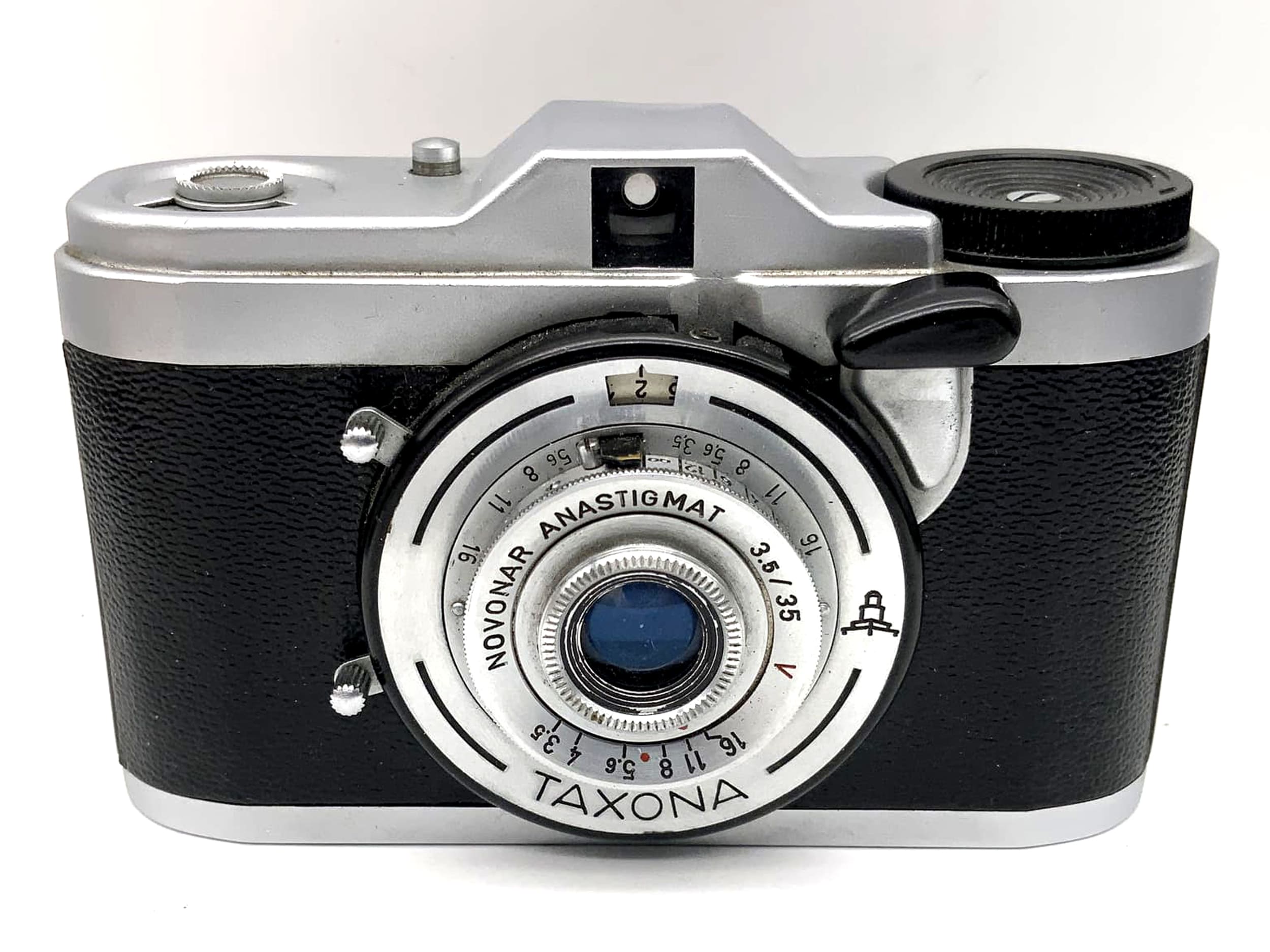 Zeiss Ikon Taxona Sucherkamera mit Novonar Anastigmat 3.5/35 Tempor Analogkamera