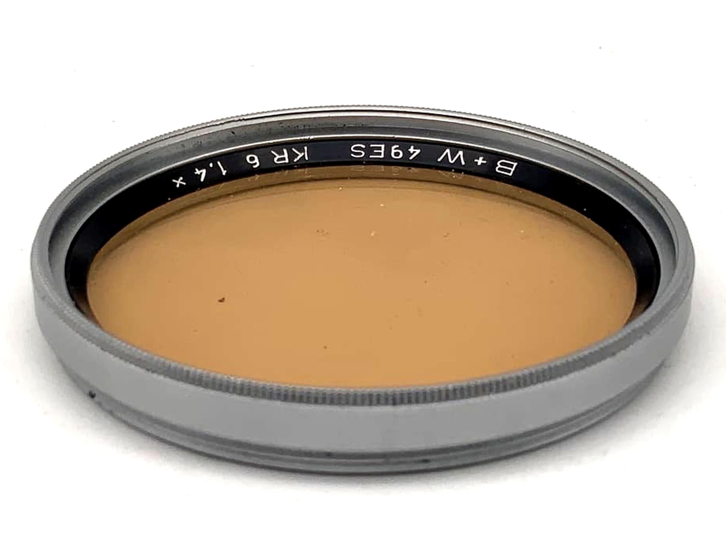 B+W Korrekturfilter KR 6 1,4x Filter 49mm Kreisförmig Filtergewinde M49