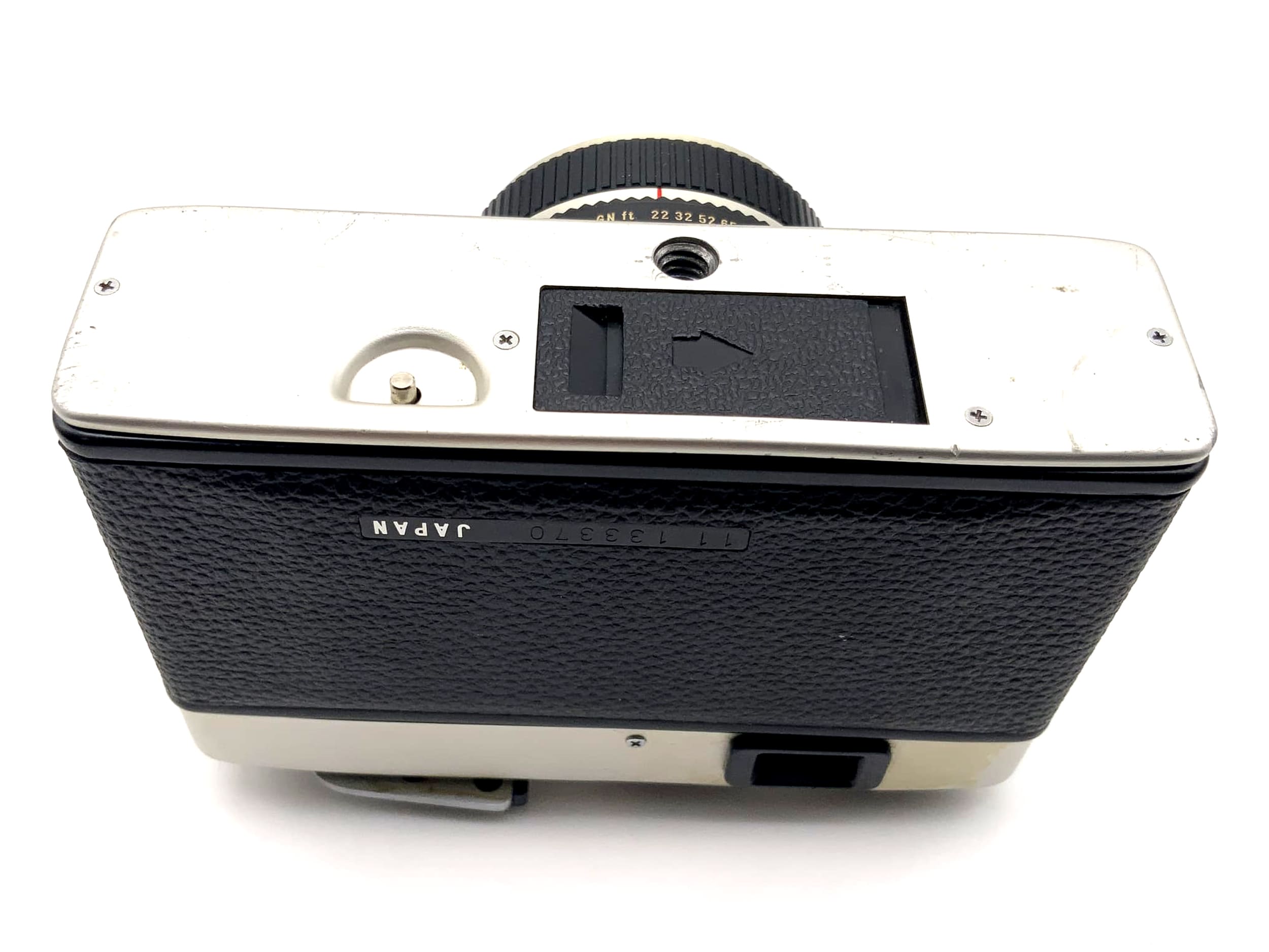 Ricoh 800 EES Sucherkamera mit Rikenon Lens 40mm 1:2.8 35mm Kompaktkamera