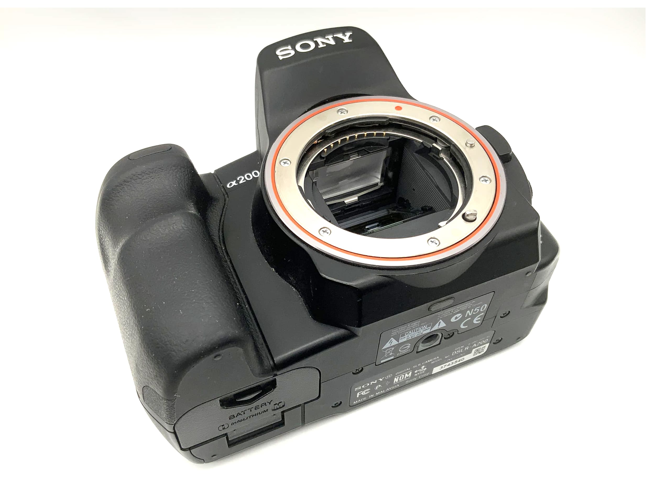 Sony a 200 Spiegelreflexkamera DSLR alpha digital 10.2 Mega Pixels Body Gehäuse