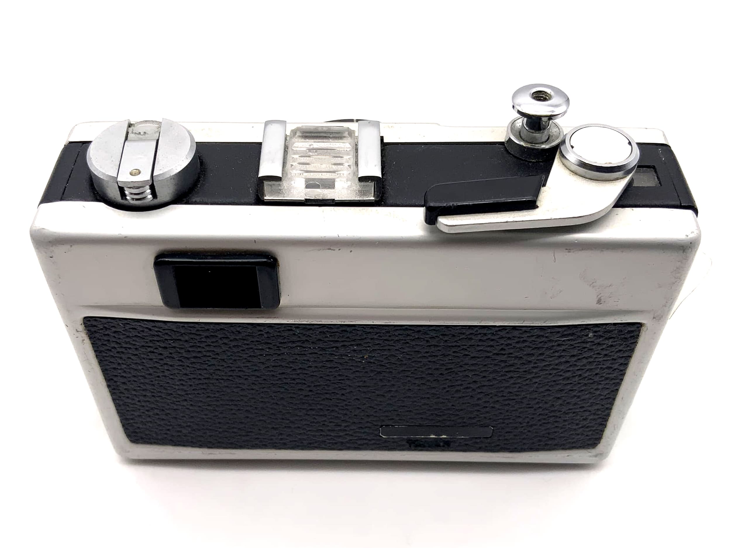 Ricoh 500 G Sucherkamera mit Rikenon 40mm 1:2.8 35mm Kompaktkamera