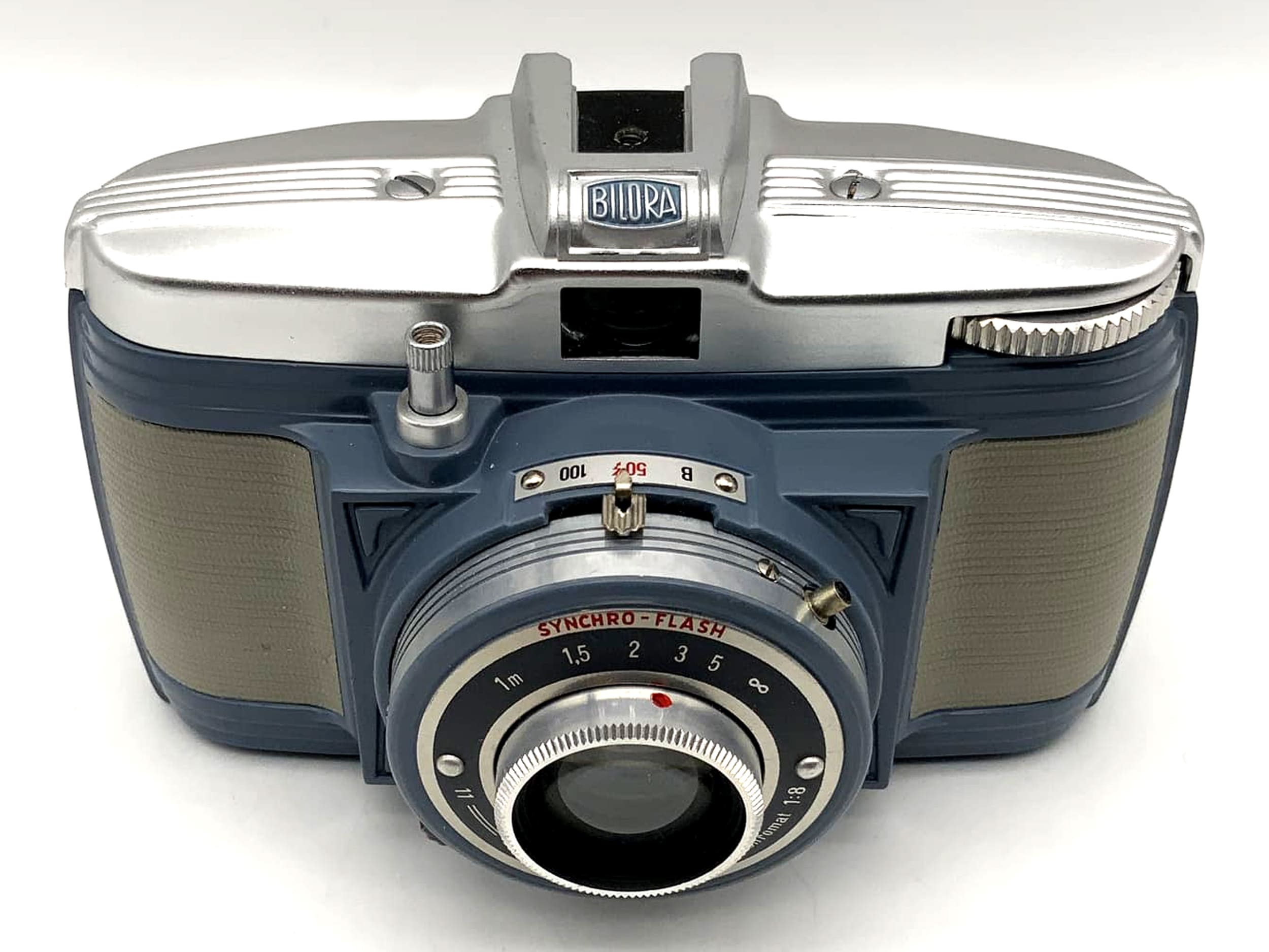 Bilora Bella Rollfilmkamera mit Synchro-Flash Achromat 1:8