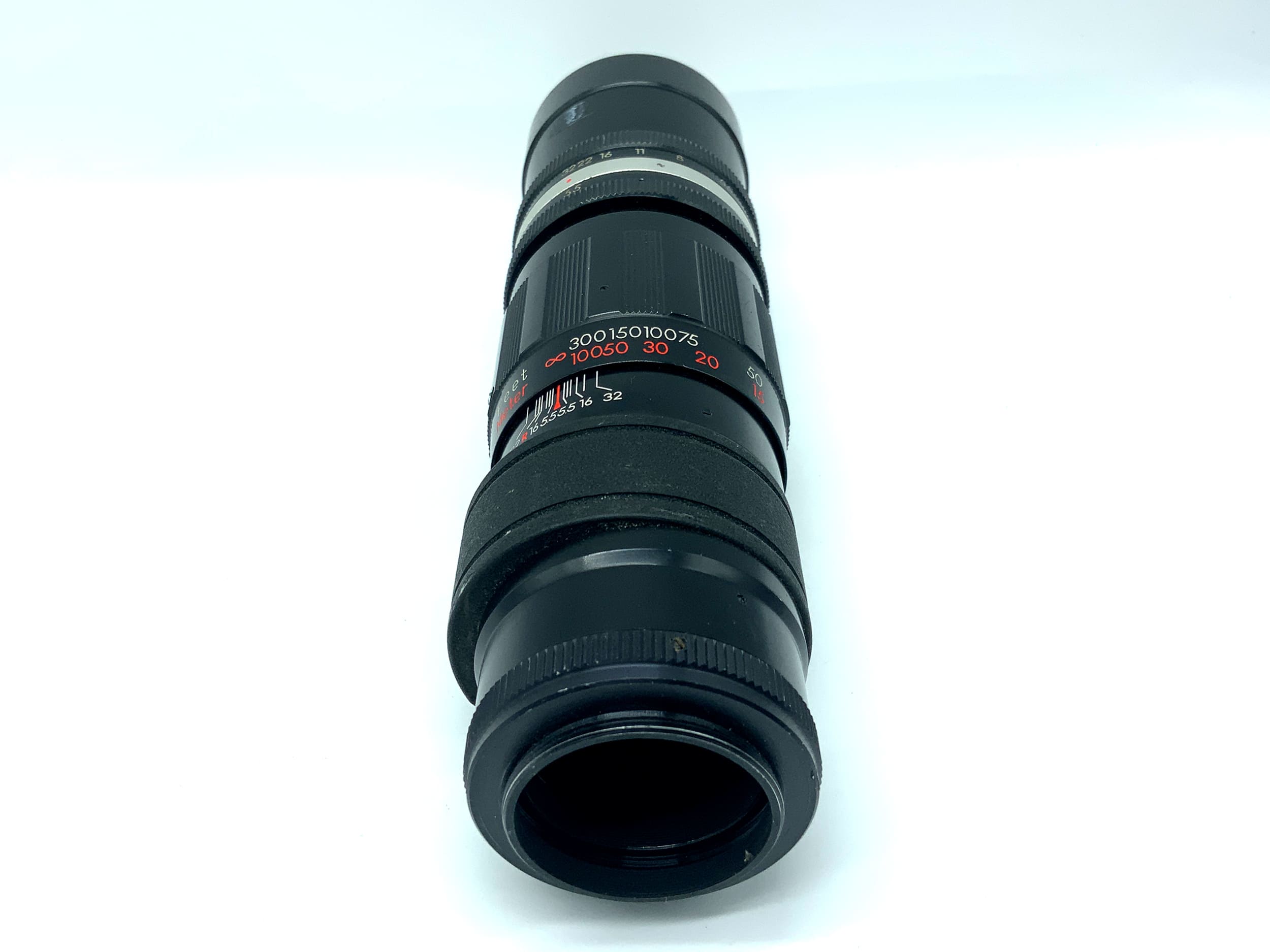 Accura Supertel 300mm 1:5.5 Objektiv TC Festbrennweite (M42)