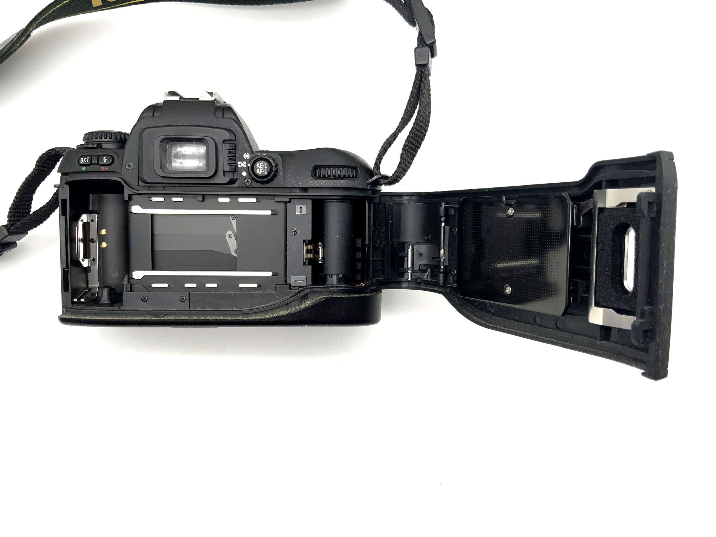 Nikon F80 Spiegelreflexkamera SLR AF 35mm Kamera Body Gehäuse