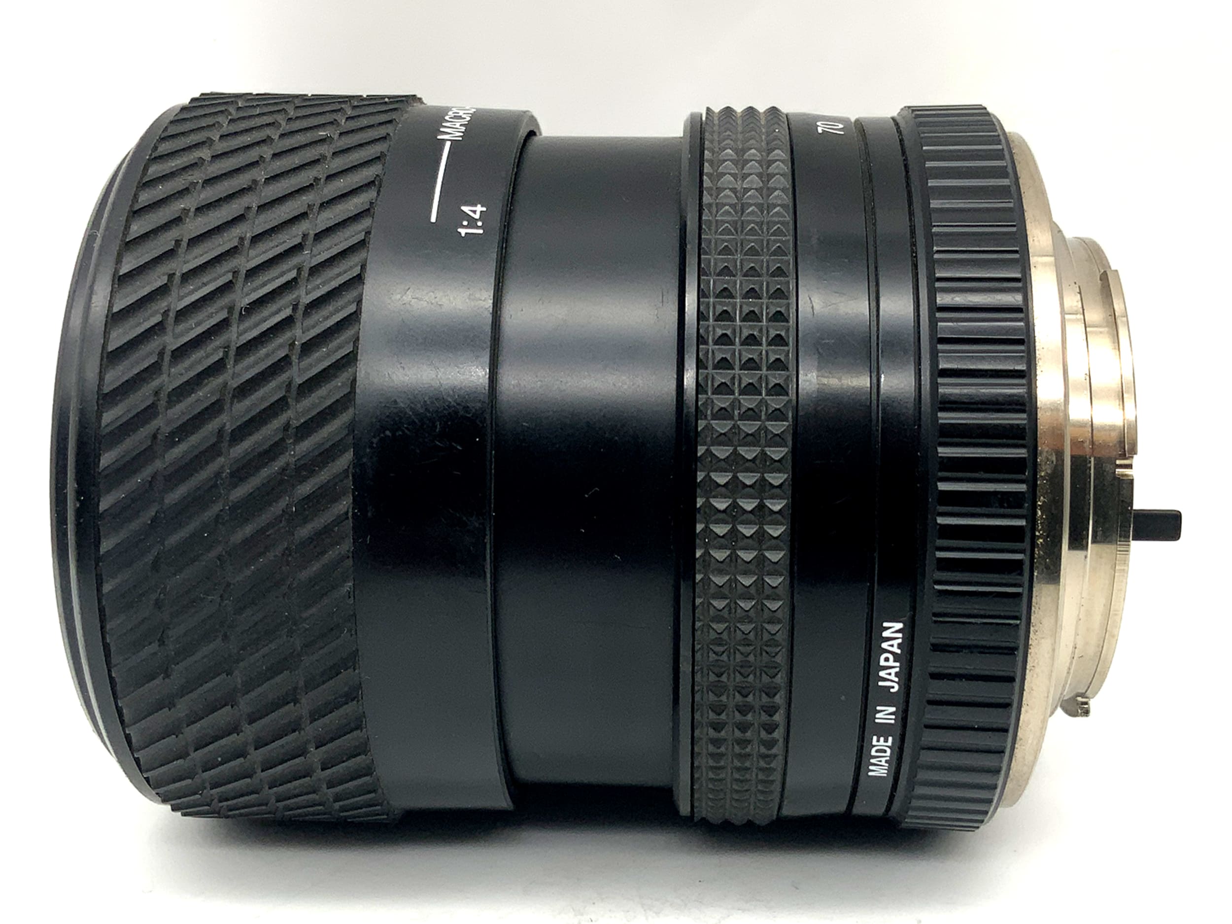 Tokina 28-70mm 1:3.9-4.8 Objektiv Zoomobjektiv (Minolta MD)