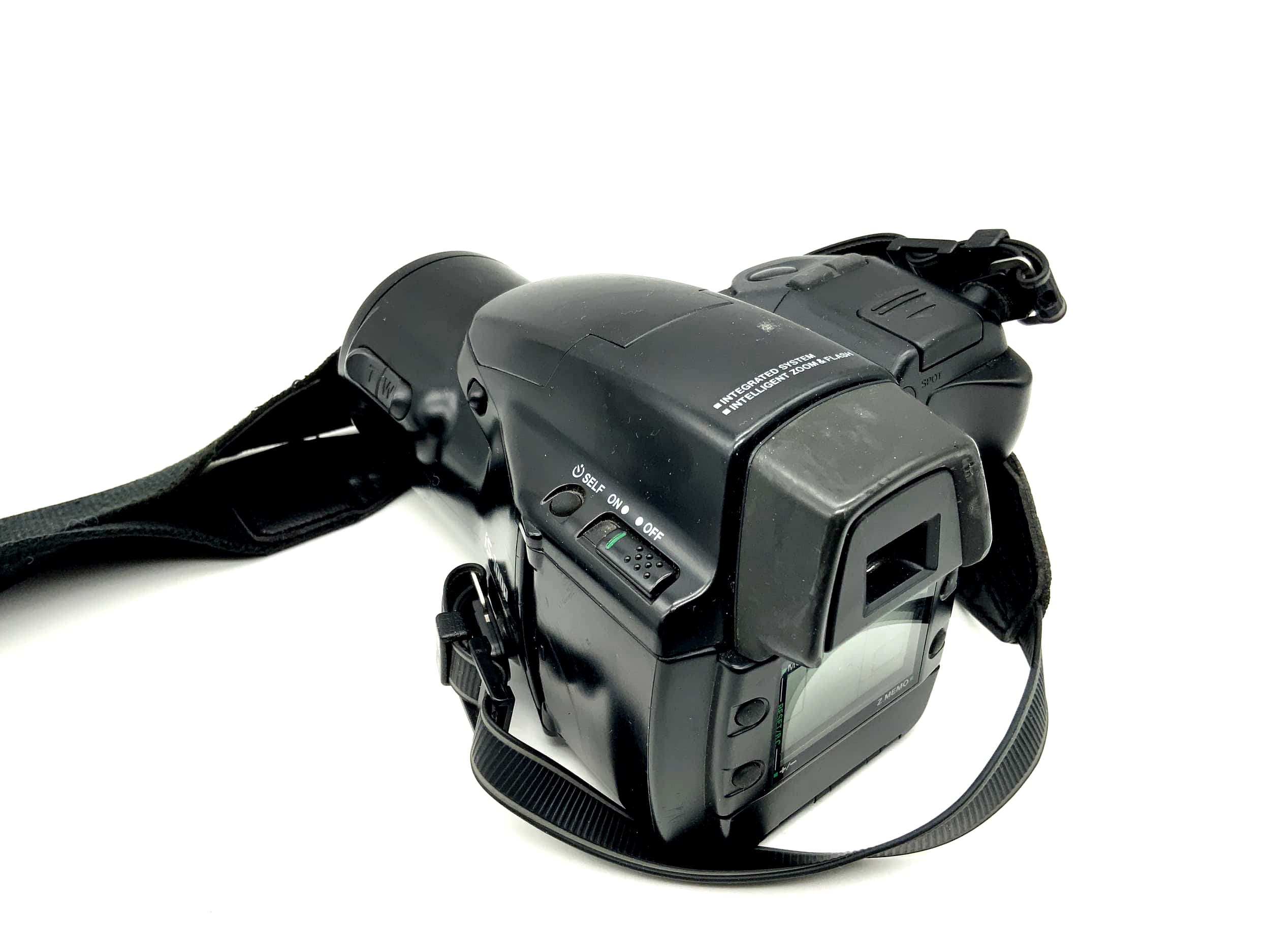 Olympus IS-1000 Bridge-Kamera mit Zoom Lens ED 35-135mm 1:4.5-5.6