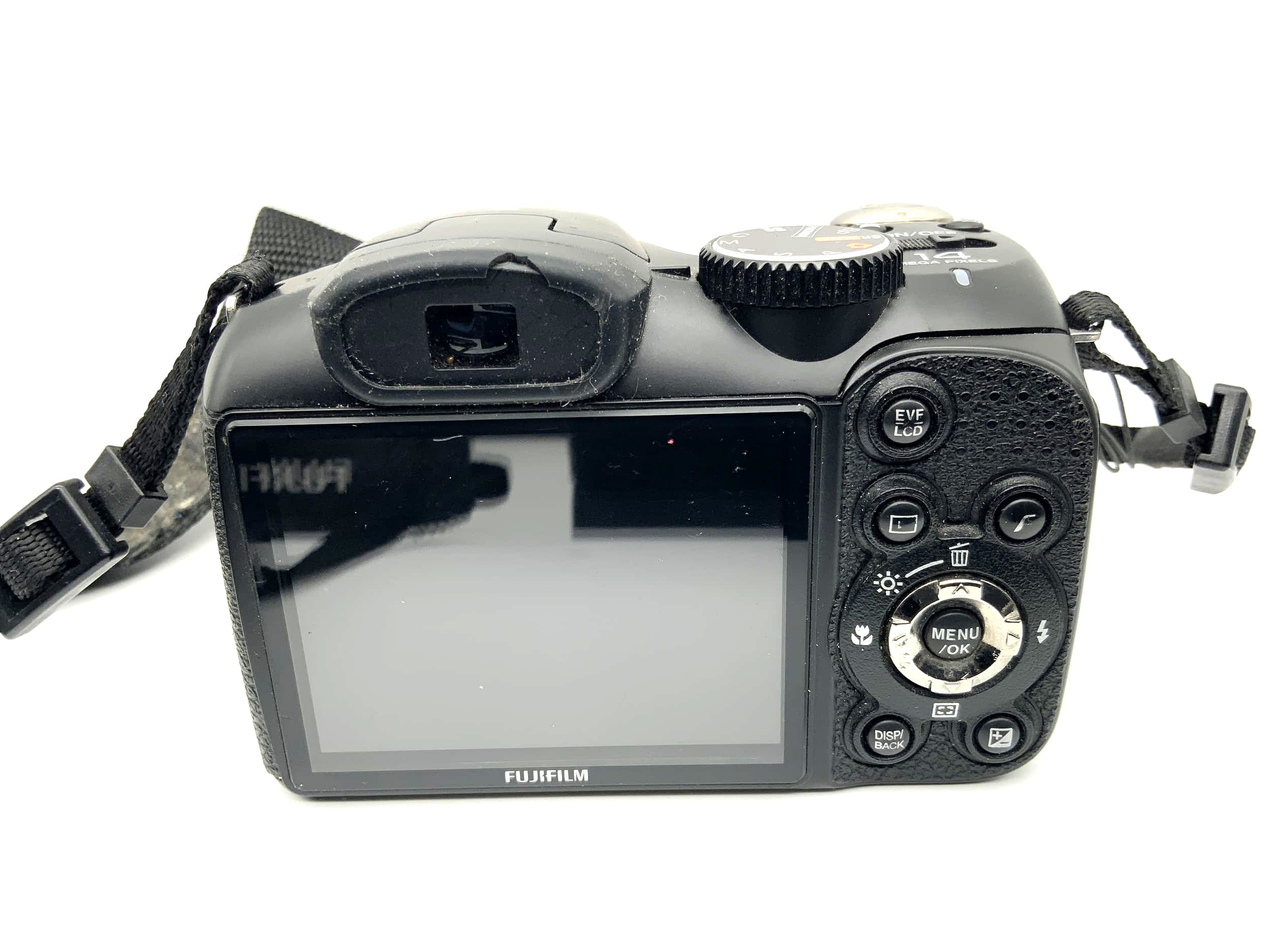 Fujifilm Finepix S2980 mit 18x Optical Zoom f=5.0-90.0mm 1:3.1-5.6 14 MP