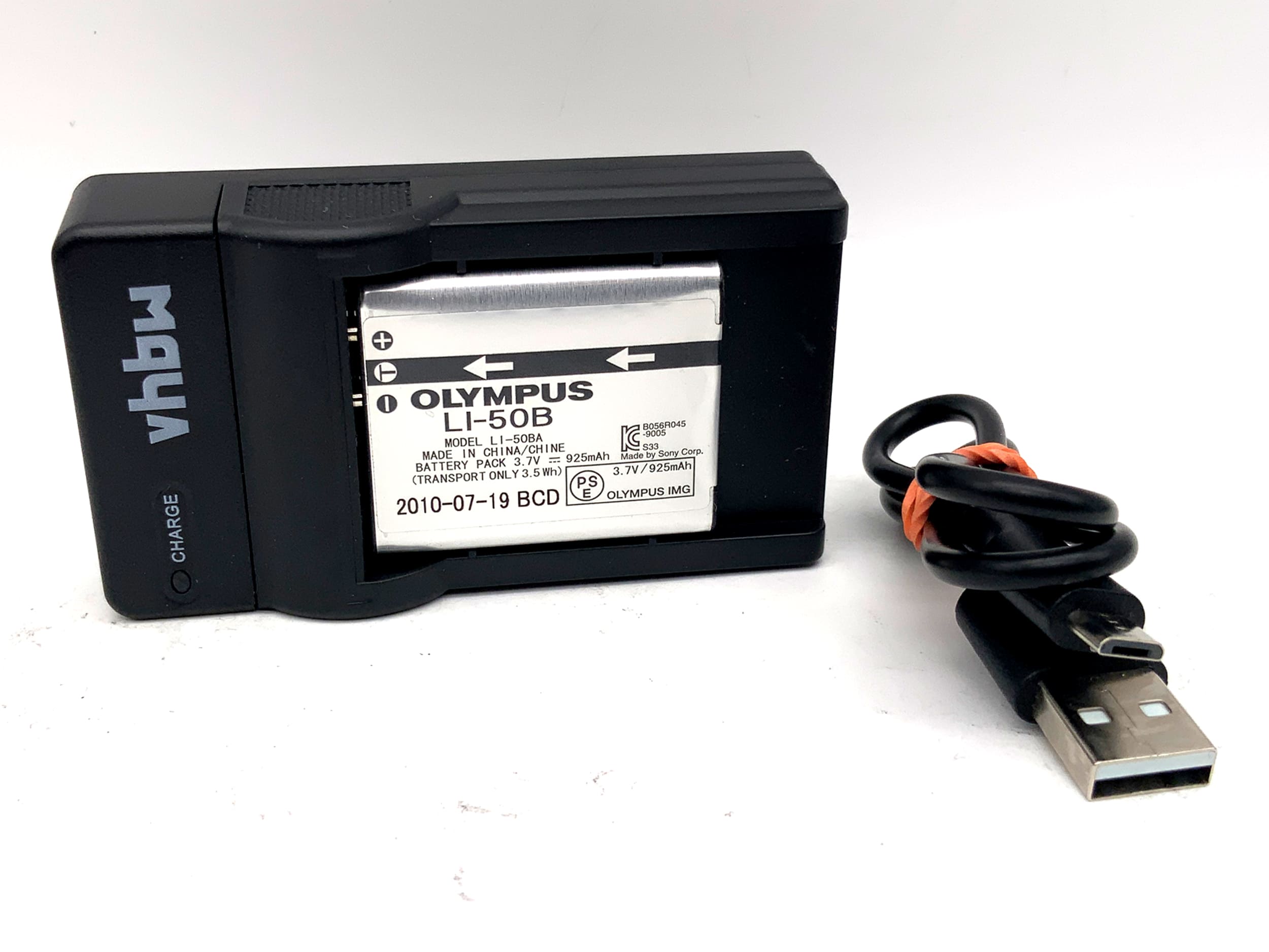 Olympus SP-800UZ Bridgekamera mit ED Lens 30x 4.9-147.0mm 1:2.8-5.6 14.0 MP IS