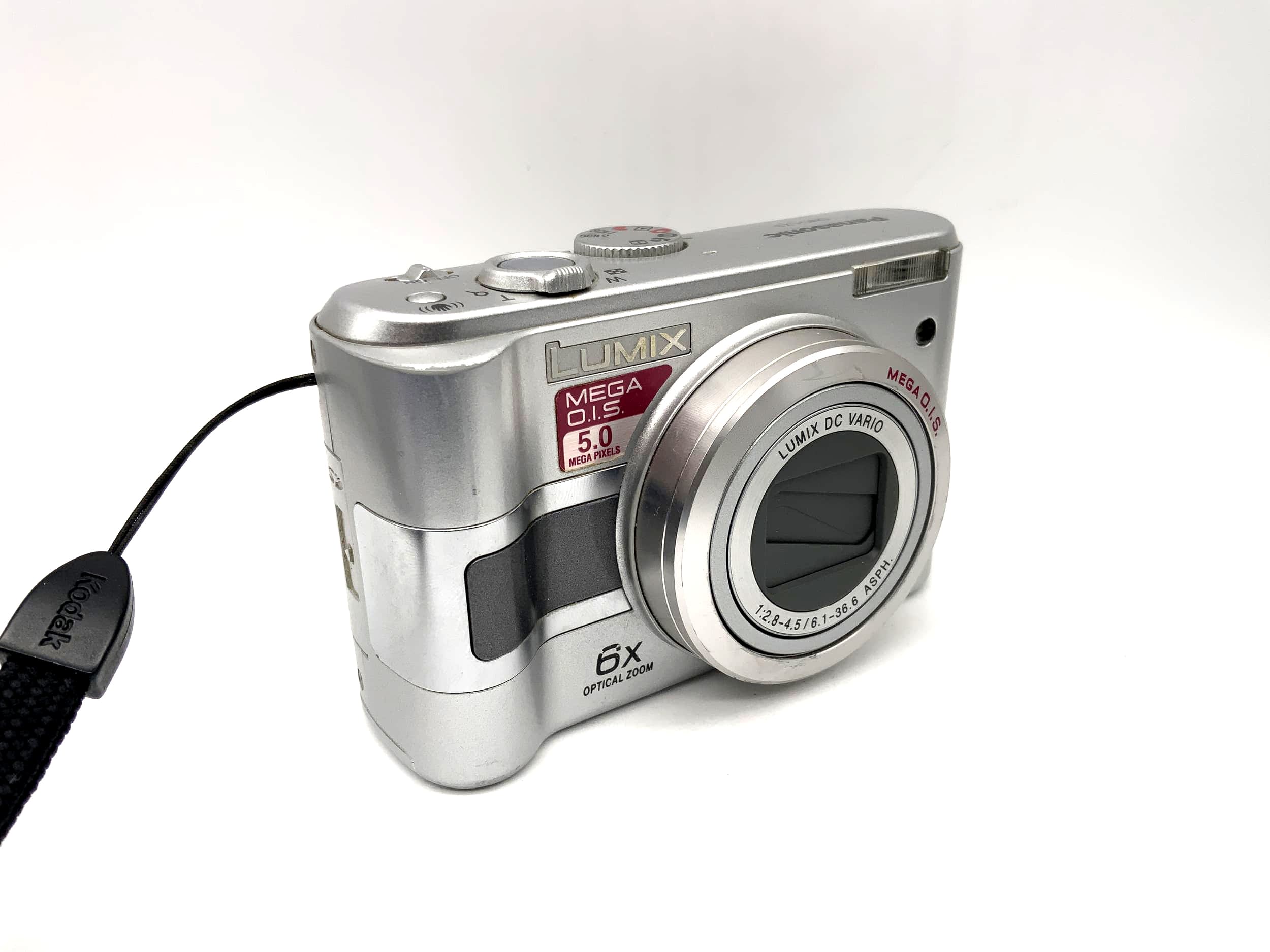 Panasonic Lumix DMC-LZ3 mit DC Vario 1:2.8-4.5/6.1-36.6 6x Optical Zoom