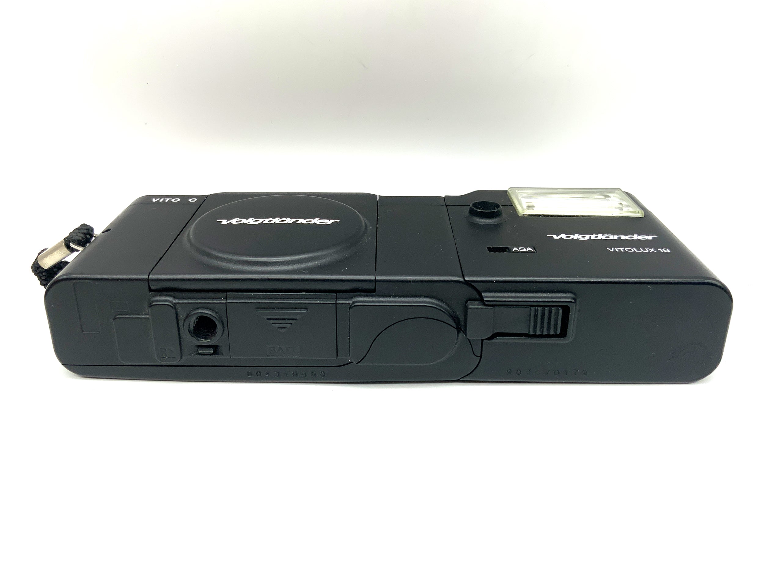 Voigtländer Vito C Sucherkamera mit Color Skopar 2.8/38 mit Blitz Vitolux 18