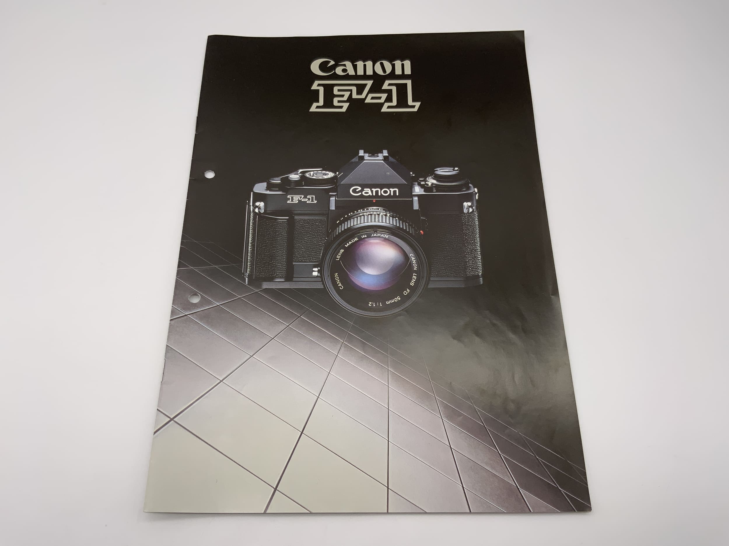 Canon F-1 Produktinformation Broschüre Deutsch Magazin Zeitschrift