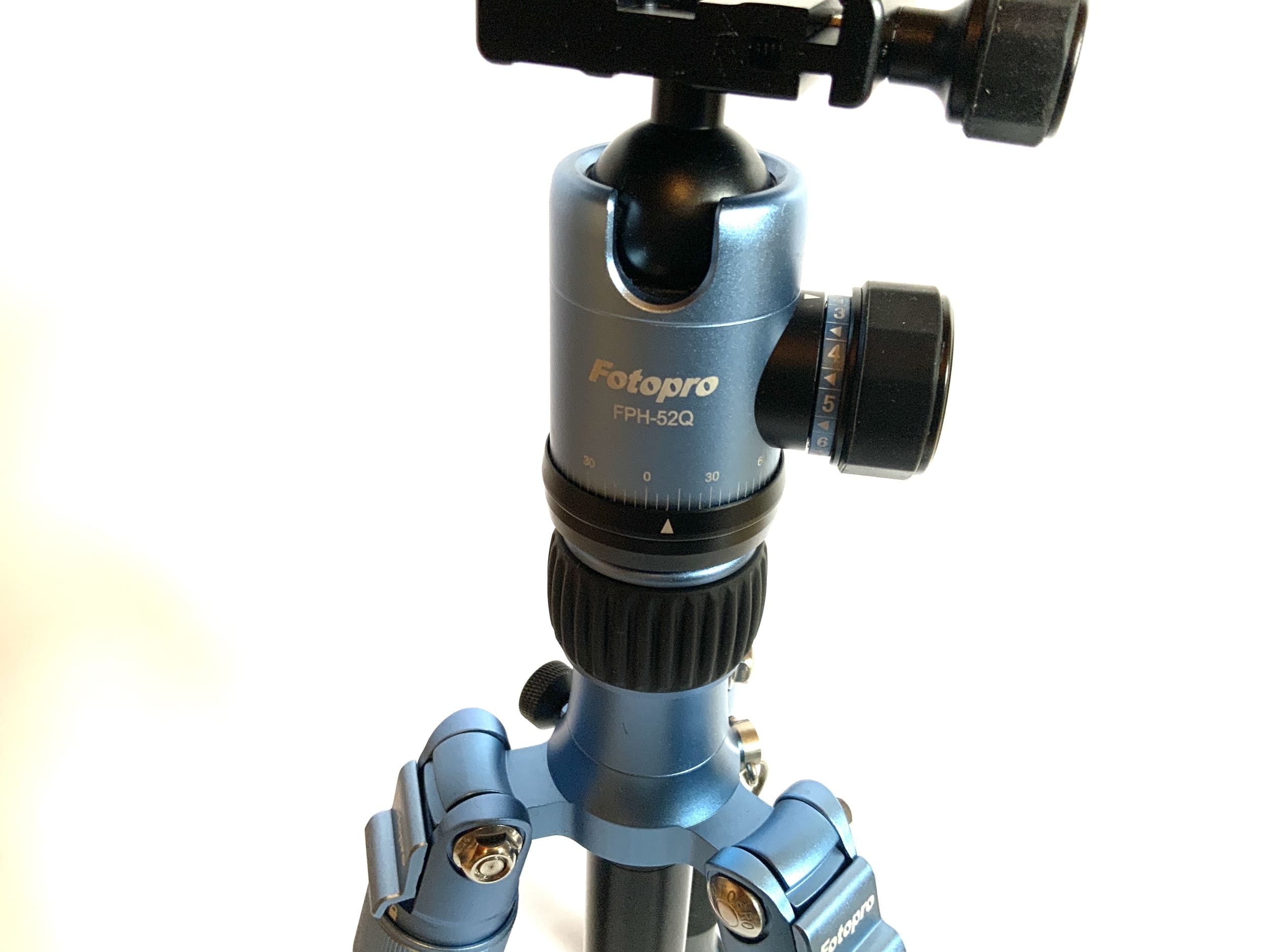 Fotopro C-5i Stativ schwarz/blau mit FPH-52Q Stativkopf Tripod Fotostativ