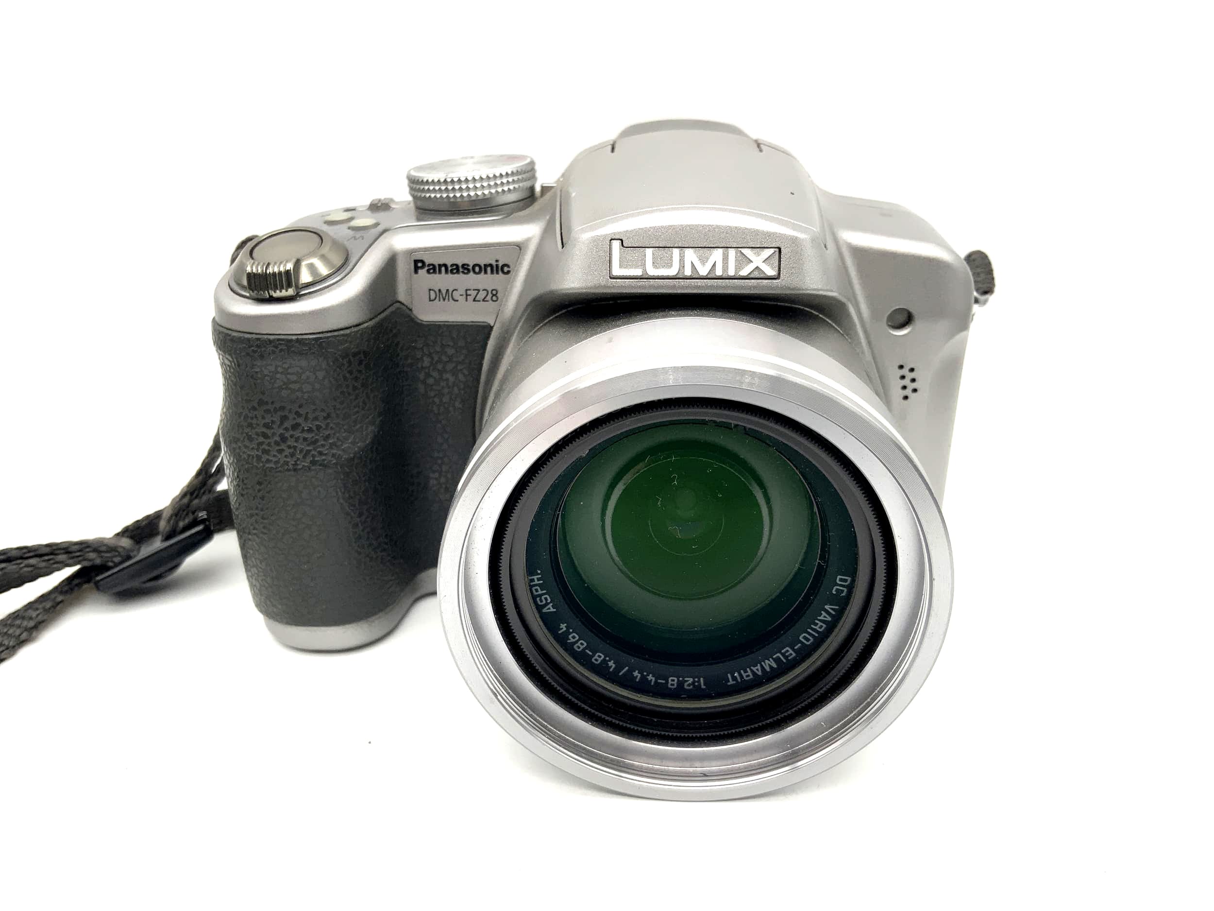 Panasonic Lumix DMC-FZ28 Leica DC Vario-Elmarit 1:2.8-4.4 / 4.8-86.4 ASPH. 10 MP