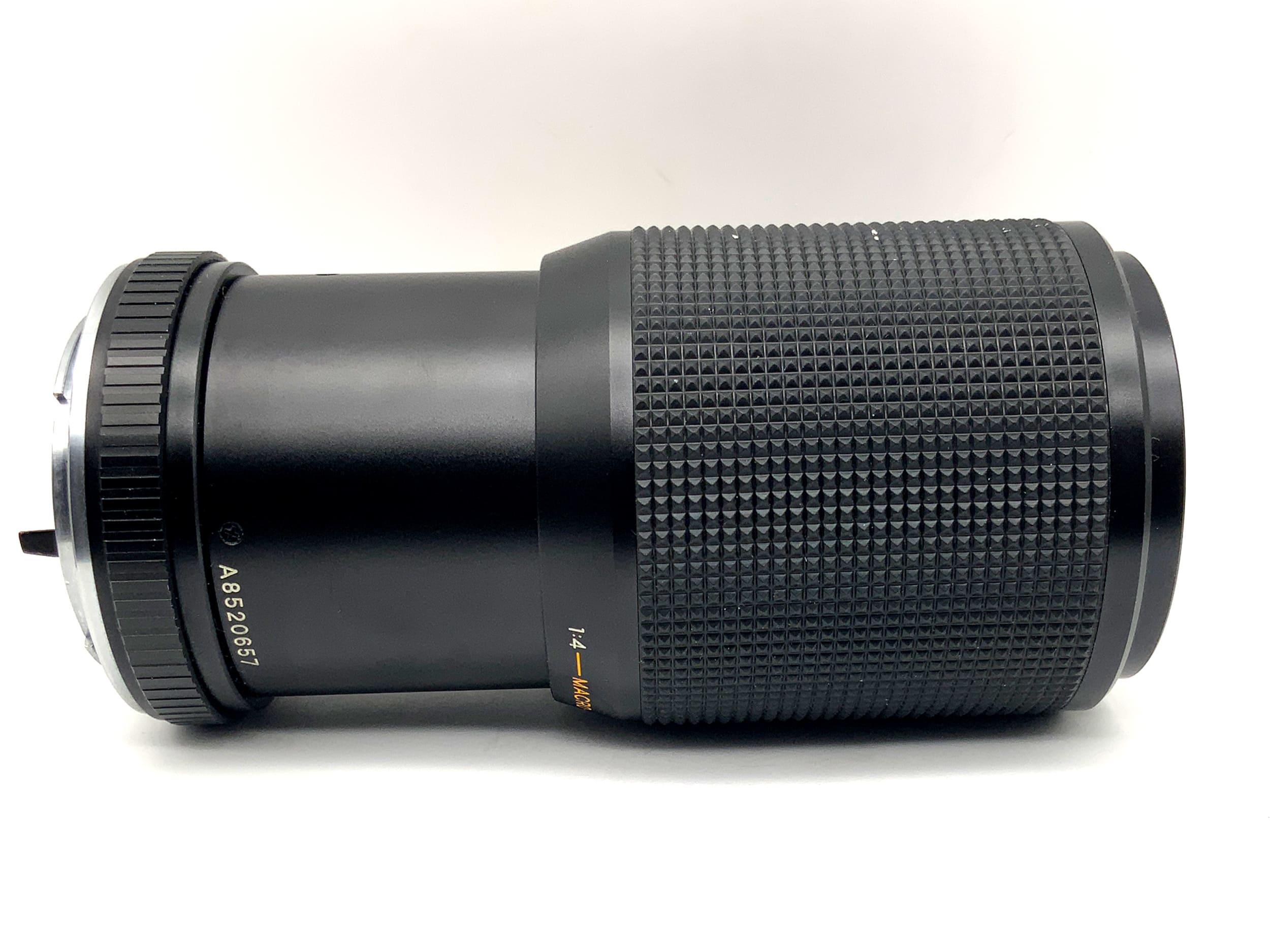 Yashica 70-210mm 1:4.5 Objektiv ML Zoom Zoomobjektiv (Yashica/Contax)