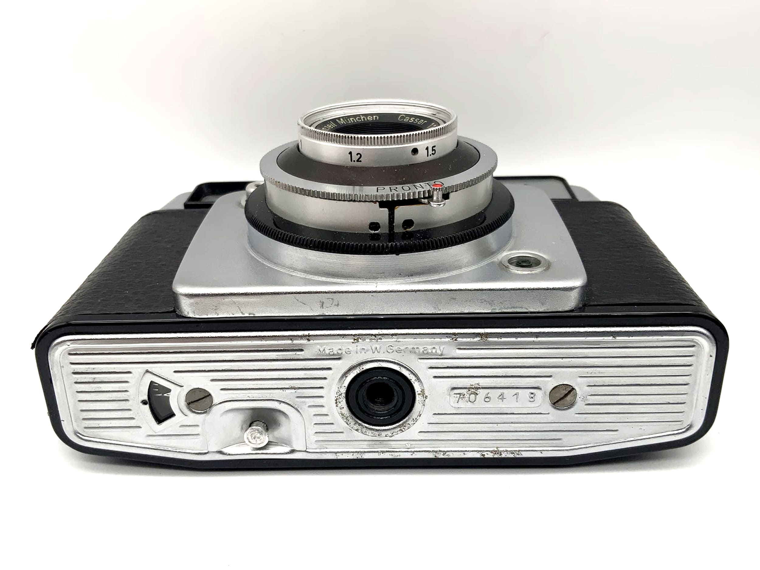 Dacora dignette Sucherkamera mit Steinheil München Cassar 1:2.8/45mm Pronto