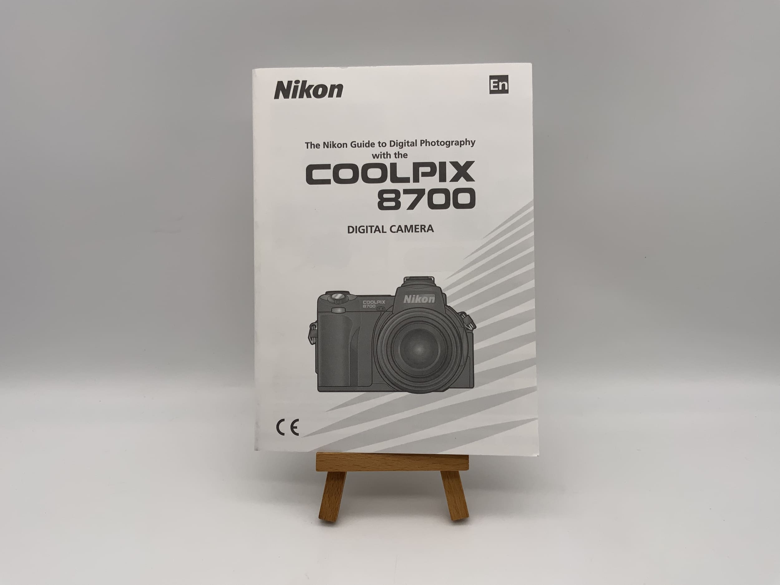 Nikon Coolpix 8700 The Nikon Guide to Digital Photography Anleitung Englisch