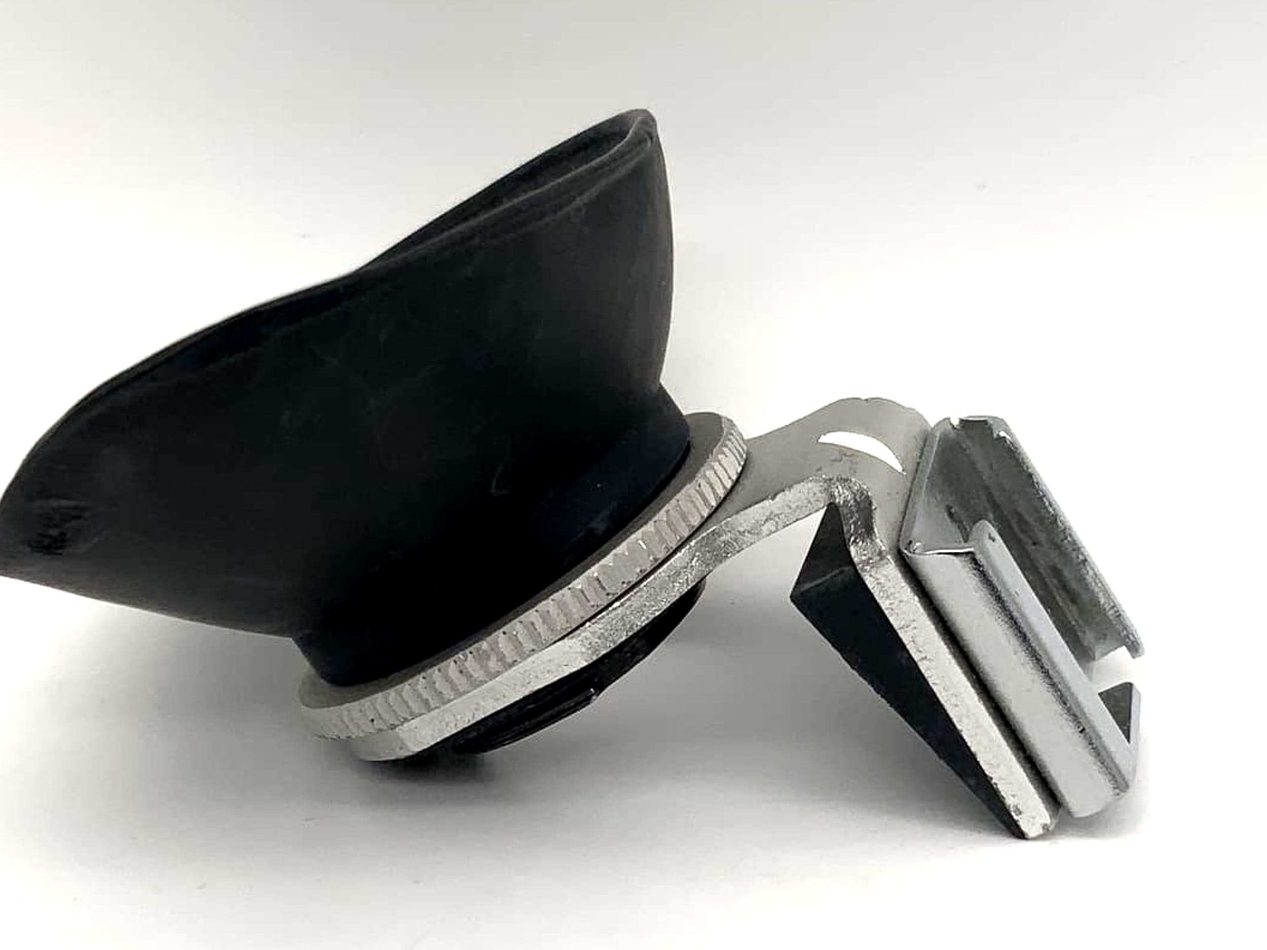 Pentacon Augenmuschel für alte Praktica Modelle mit Blitzschuh