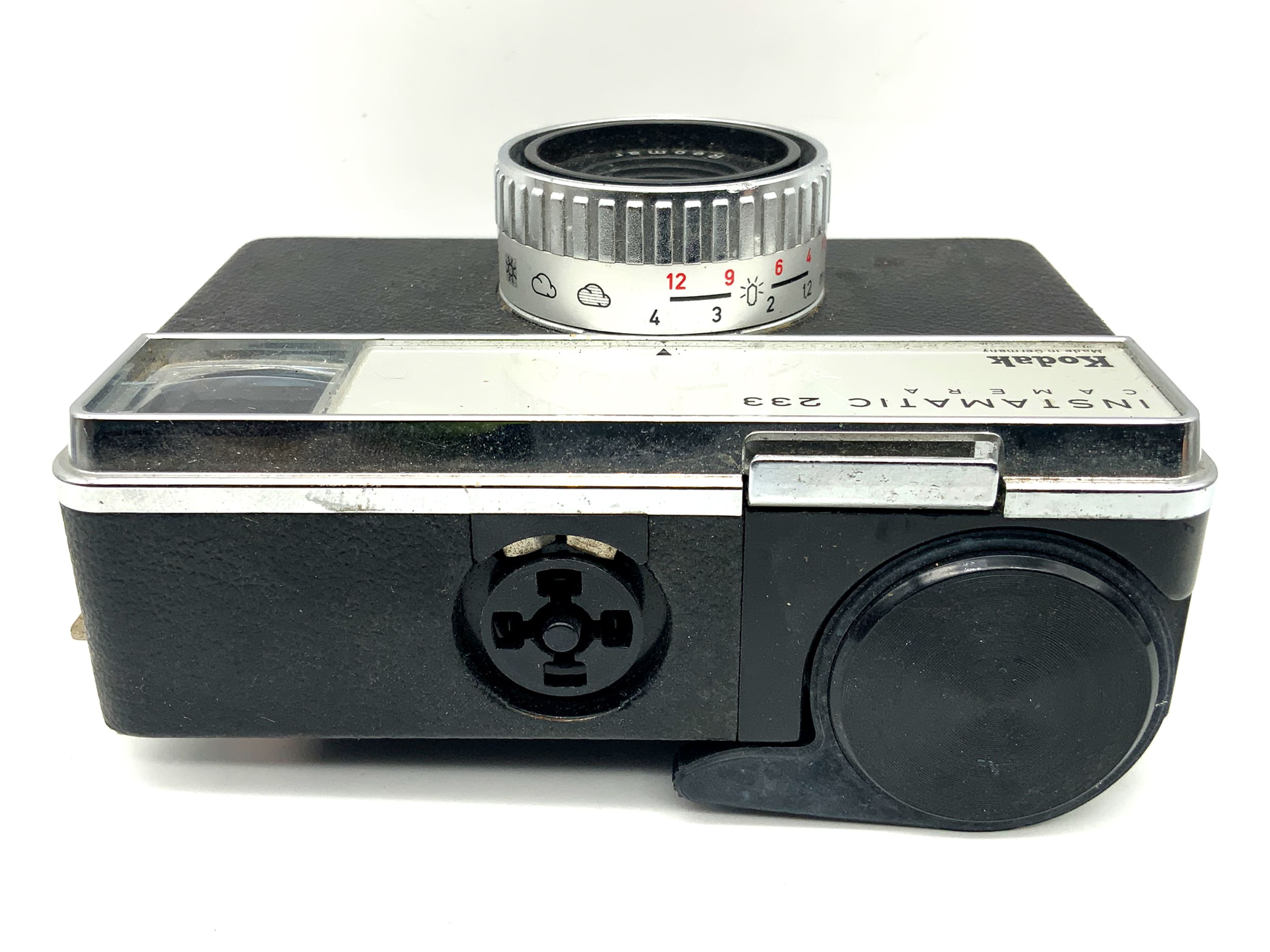 Kodak Instamatic 233 Sucherkamera mit Reomar Kompaktkamera Analogkamera