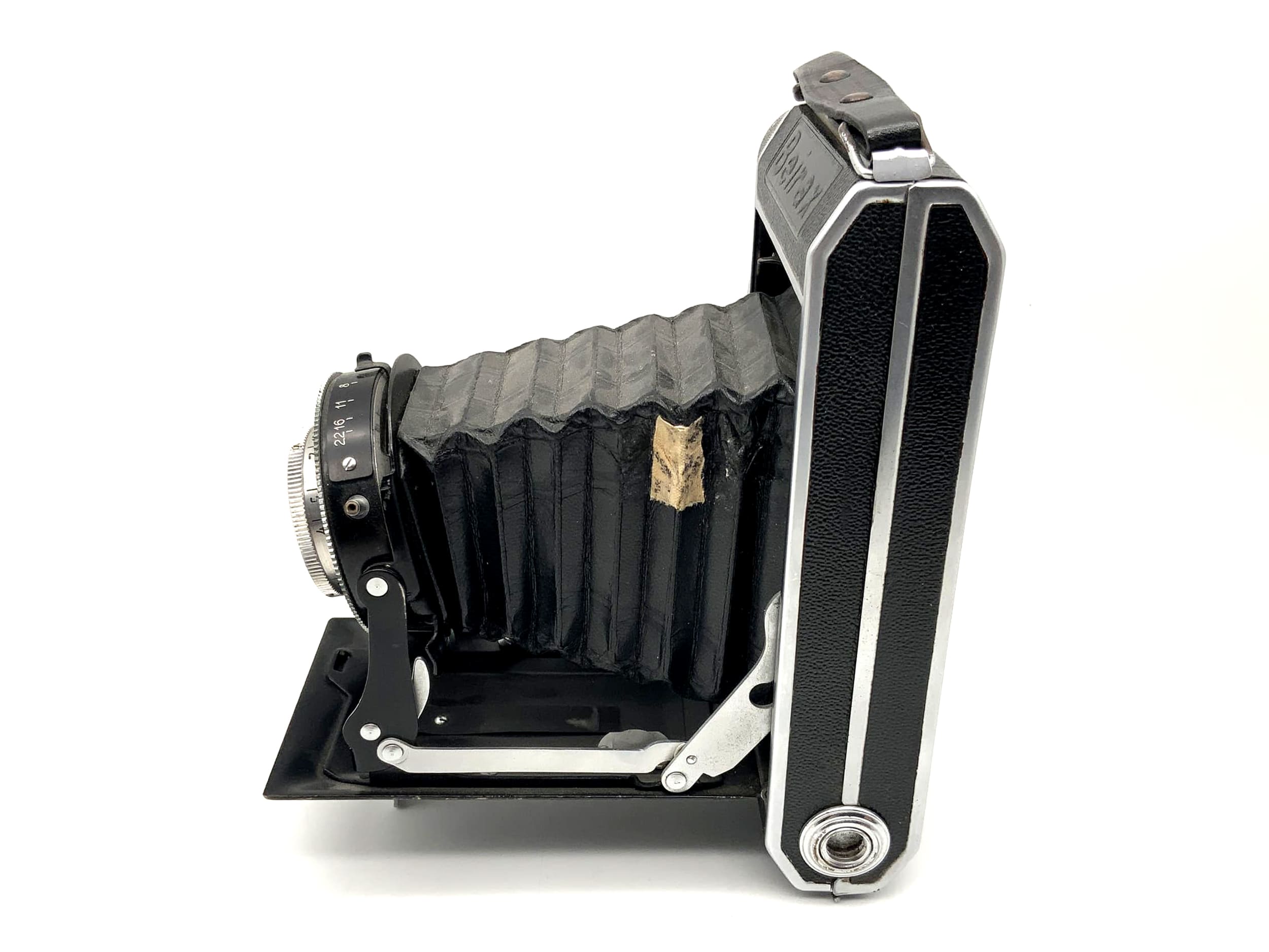 Beier Beirax Klappkamera mit E.Ludwig Meritar 1:4.5 f=105mm Junior