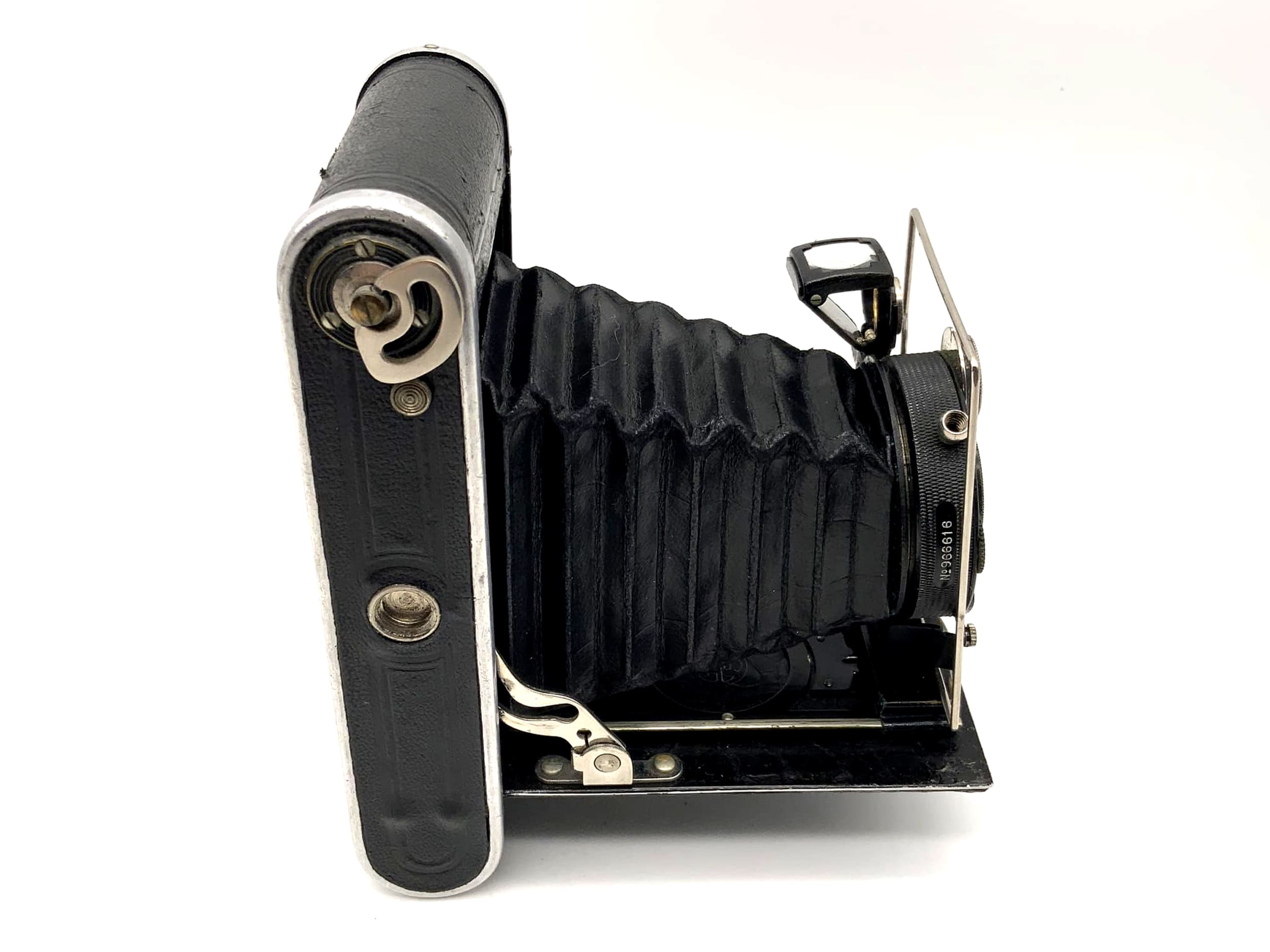 G.A. Kraus Rollette Klappkamera mit Rollar-Anastigmat 1:4.5 f=9cm Compur