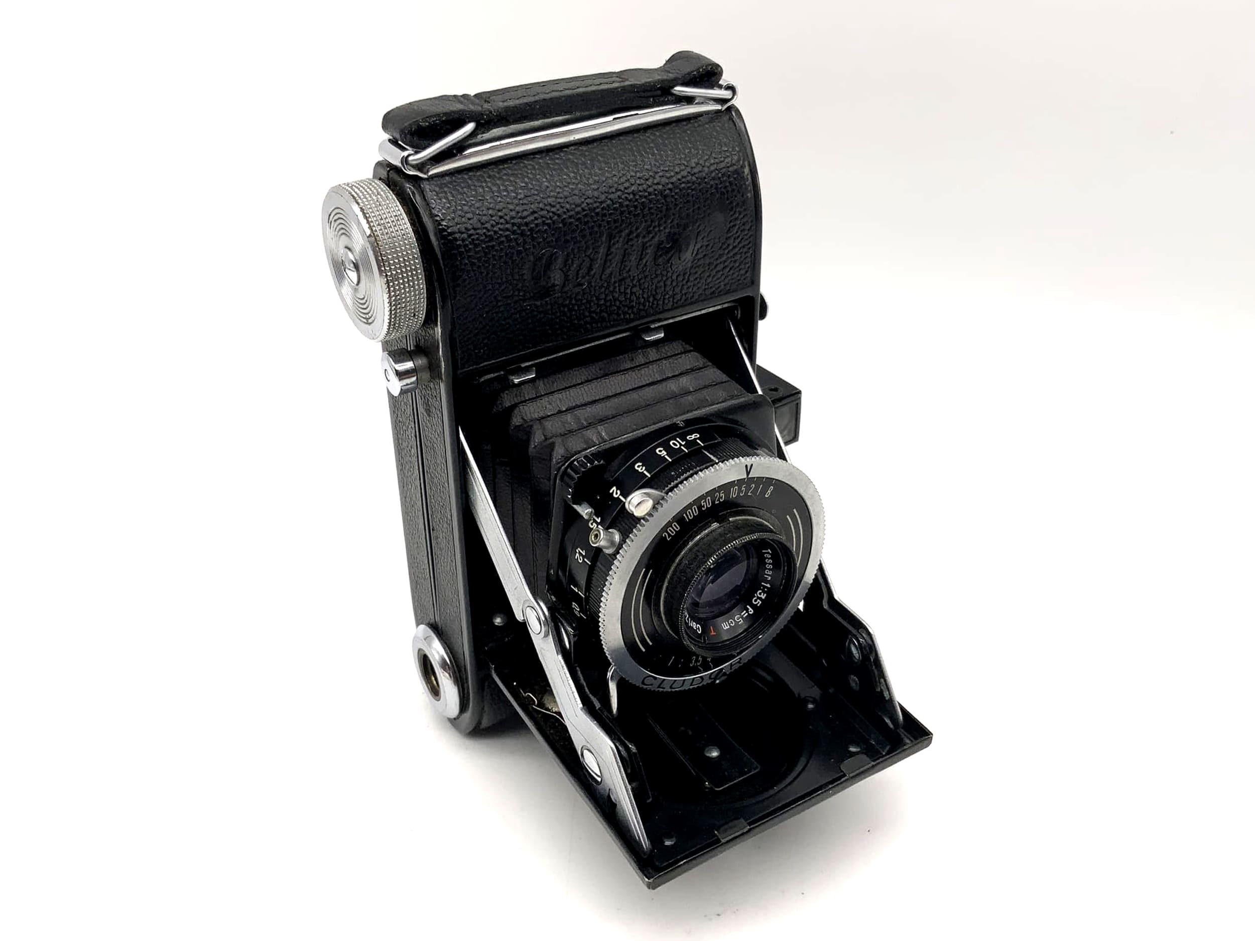 Balda Beltica Klappkamera mit Carl Zeiss Tessar 1:3.5 f=5cm red T Cludor