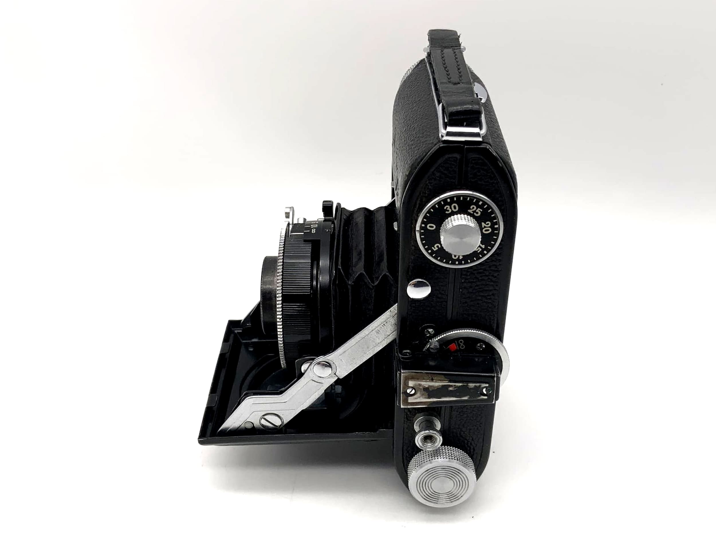 Balda Beltica Klappkamera mit Carl Zeiss Tessar 1:3.5 f=5cm red T Cludor