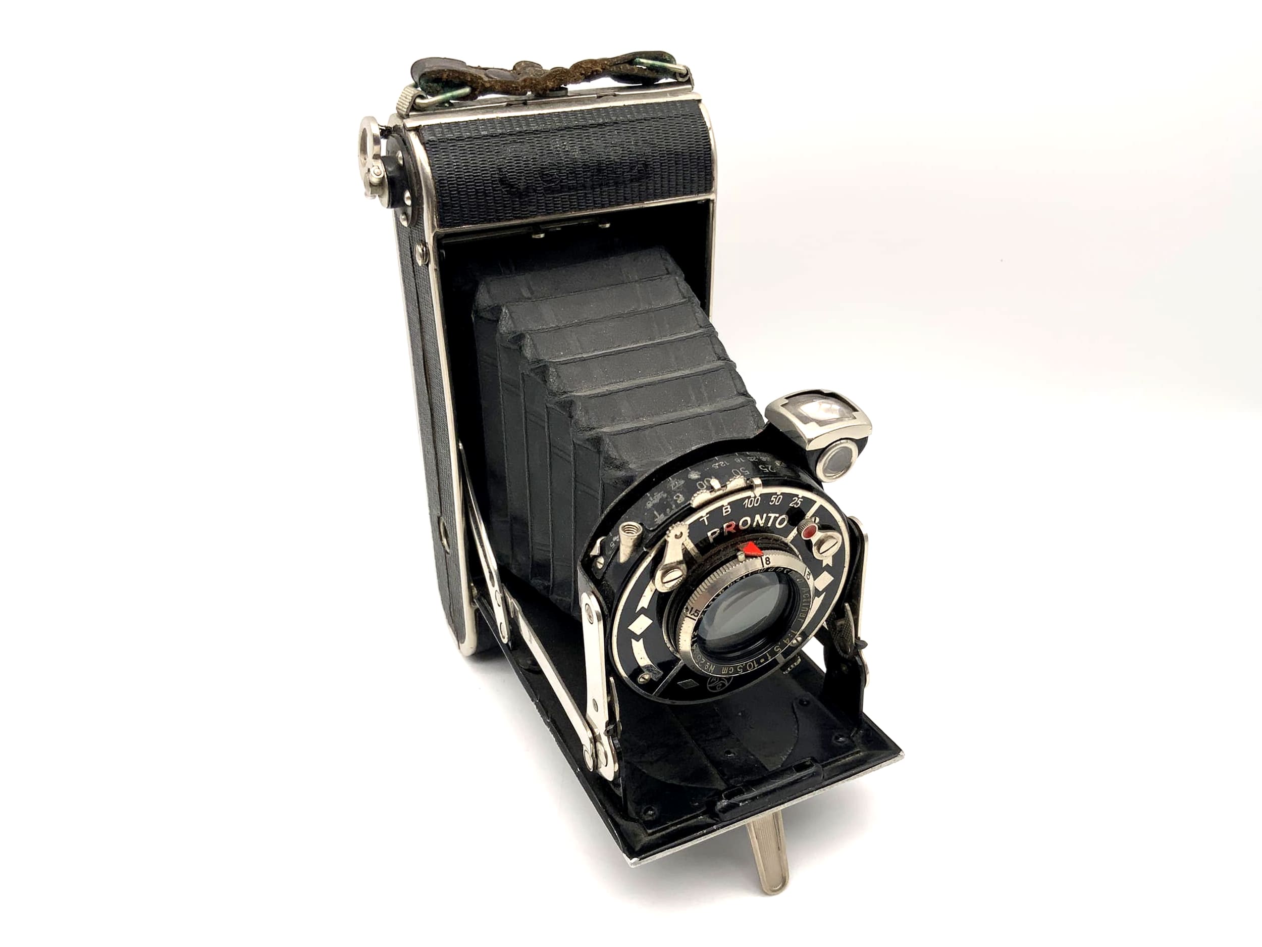 Certo Certix Klappkamera mit Steinheil München Actinar 1:4.5 f=10,5cm Pronto