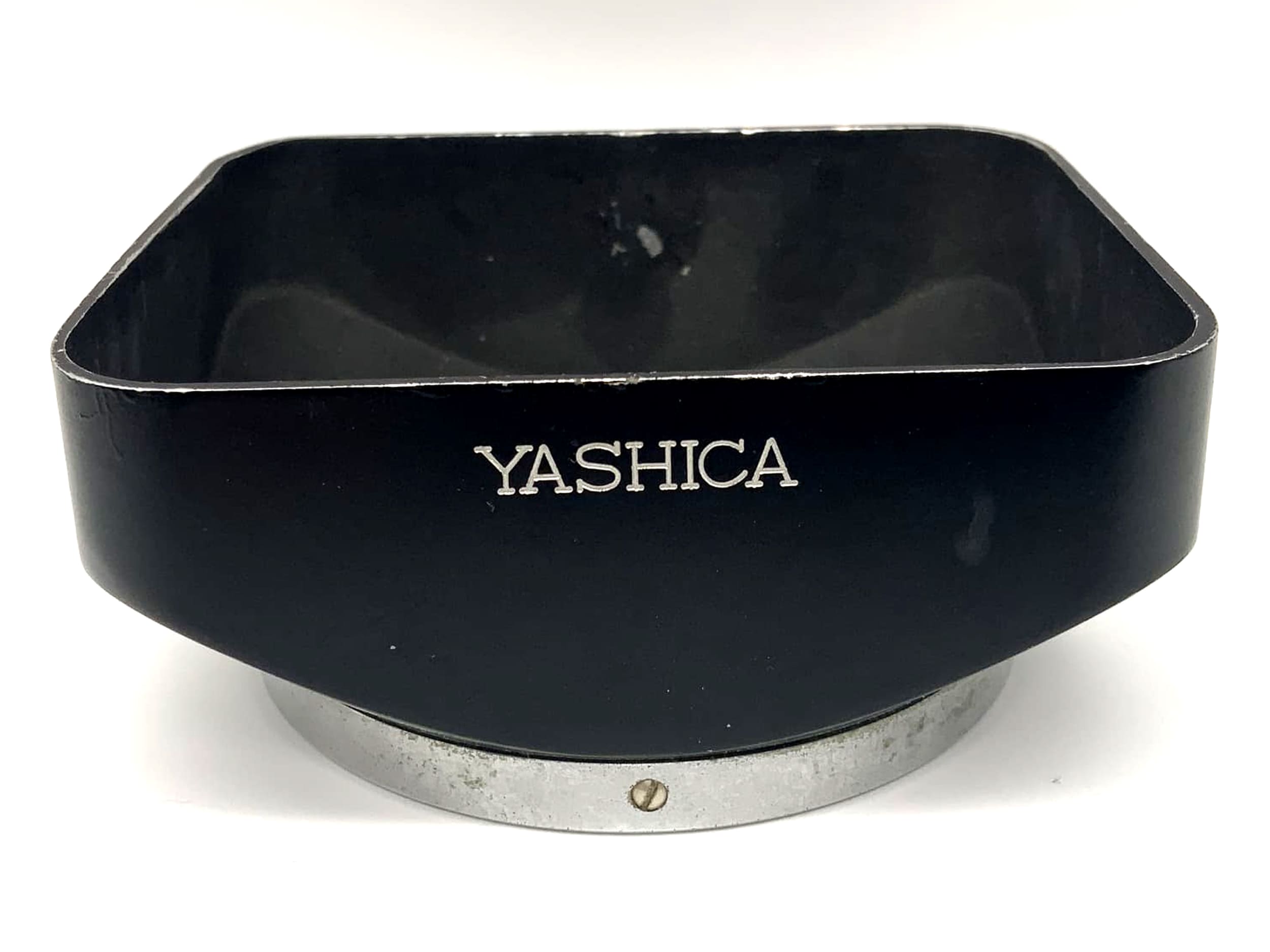 Yashica 54mm Gegenlichtblende Metall Slip On lenshood Sonnenblende