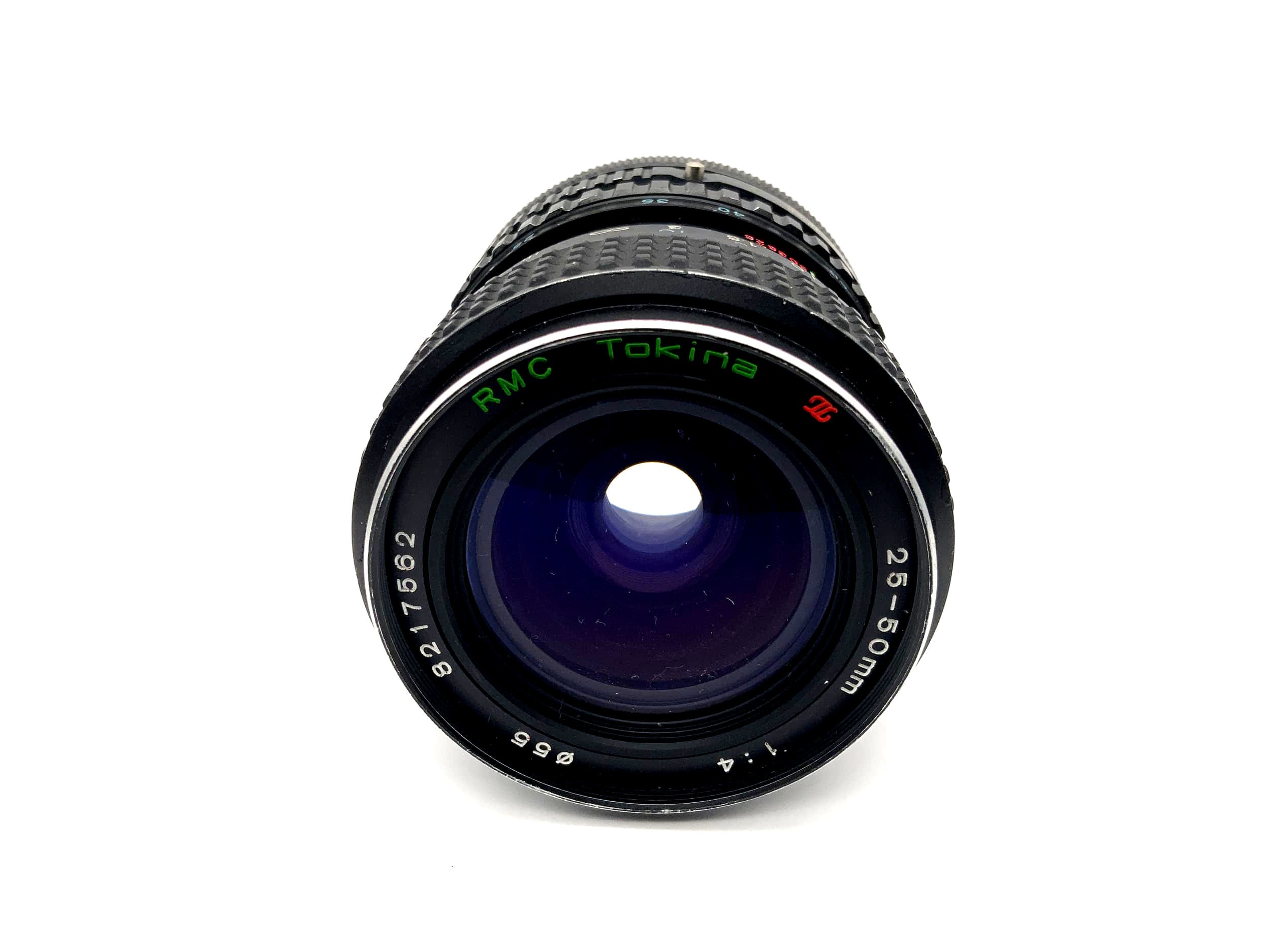 Tokina 25-50mm 1:4 Objektiv RMC Kamera Lens (Canon FD) Nebel!