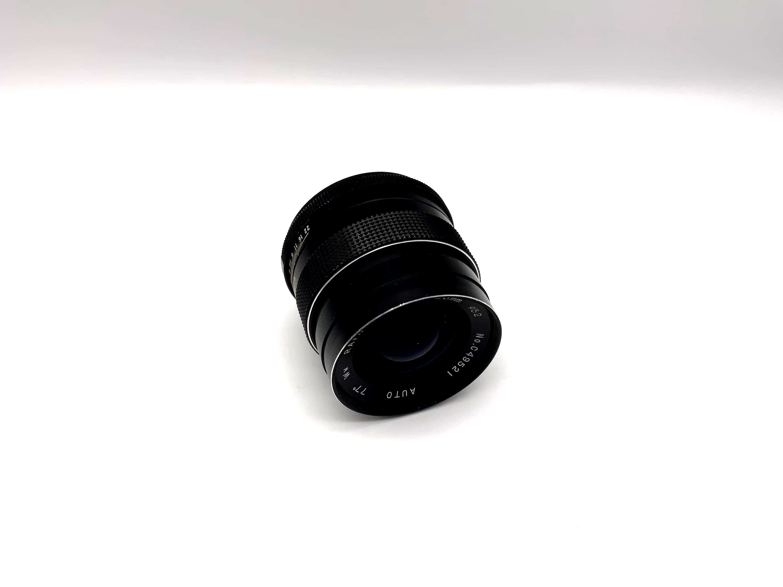 Raynox 28mm 1:2,8 Objektiv Auto Kamera Camera Lens (M42)