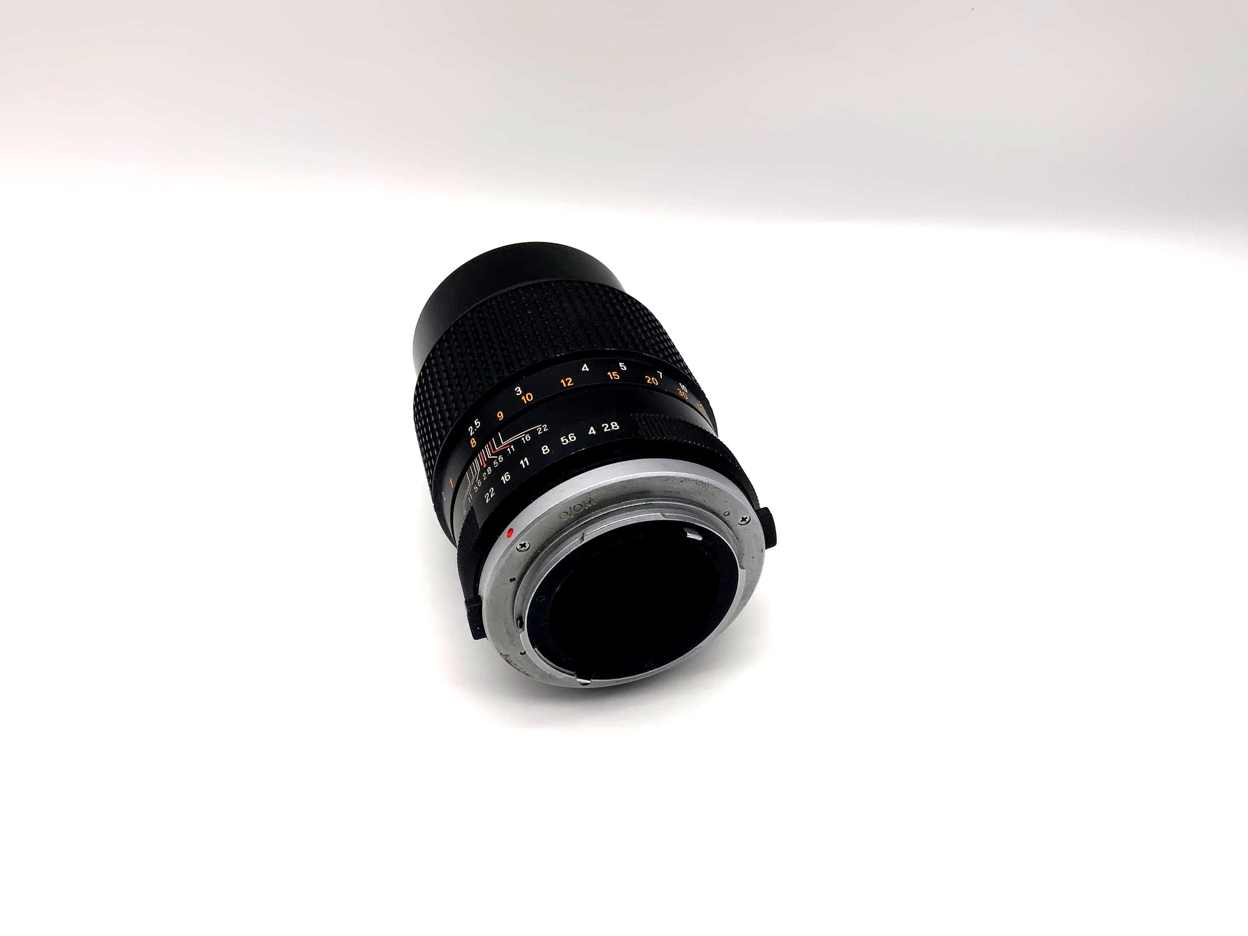 Tokina 135mm 1:2,8 Objektiv Tele-Auto Kamera Camera Lens (Olympus OM)