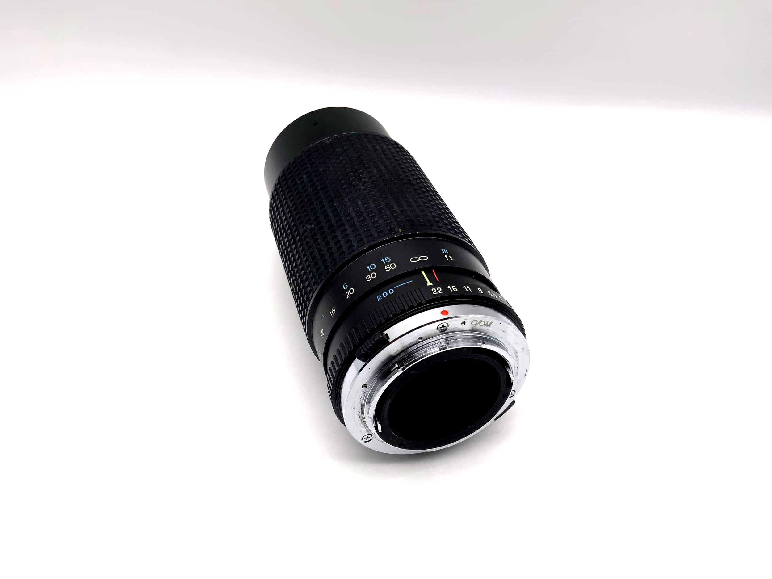 Tokina 80-200mm 1:4 Objektiv RMC Kamera Camera Lens (Olympus OM)