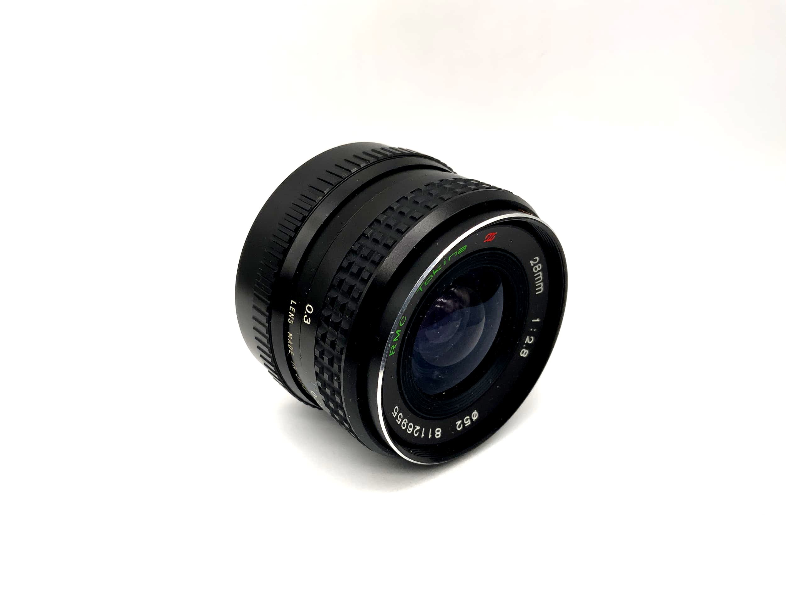Tokina 28mm 1:2.8 Objektiv RMC Kamera Camera Lens (Konica AR)