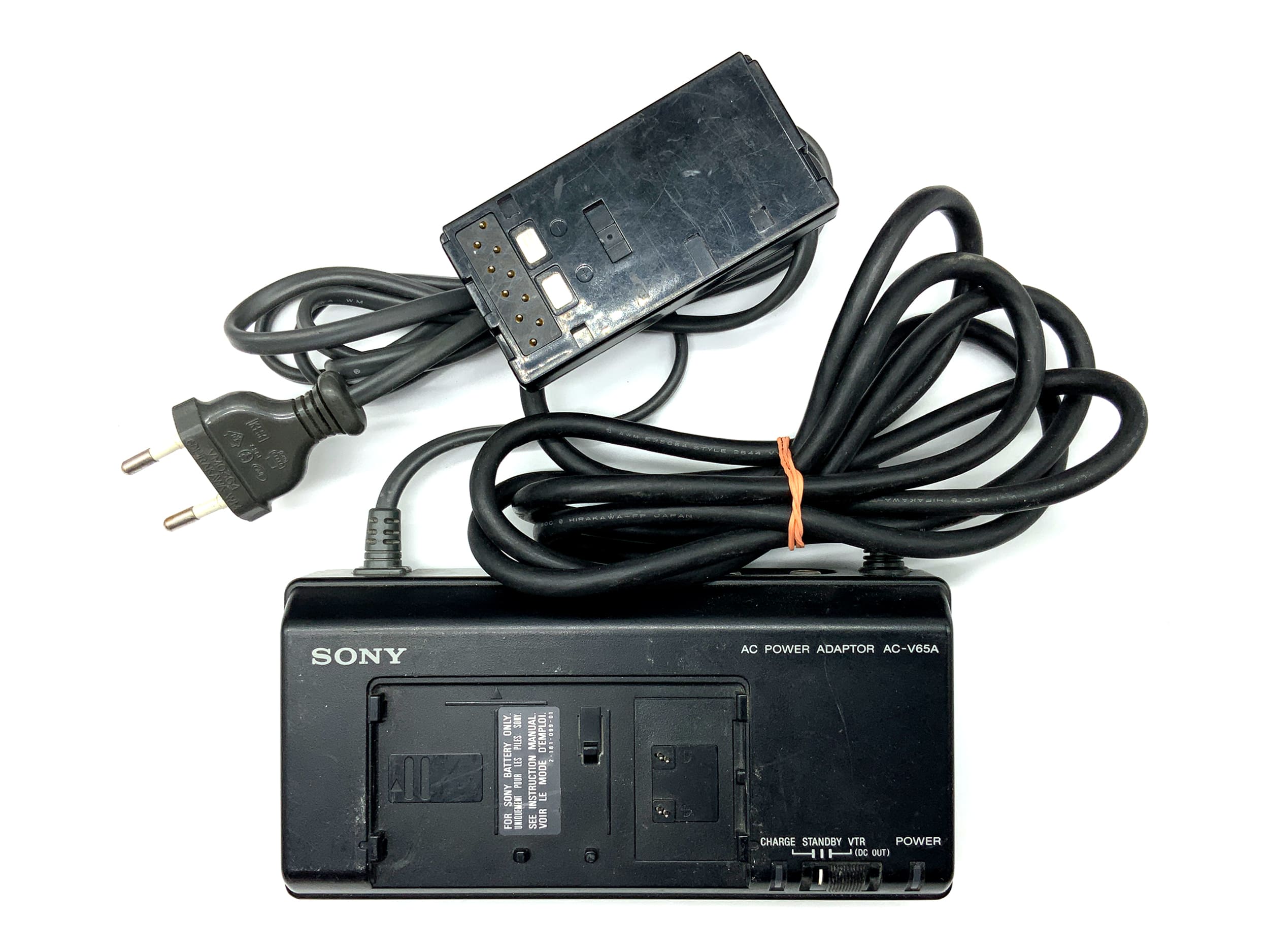 Sony AC-V60A Ladegerät NP-55|NP-66|NP-66H|NP-77|NP-77H