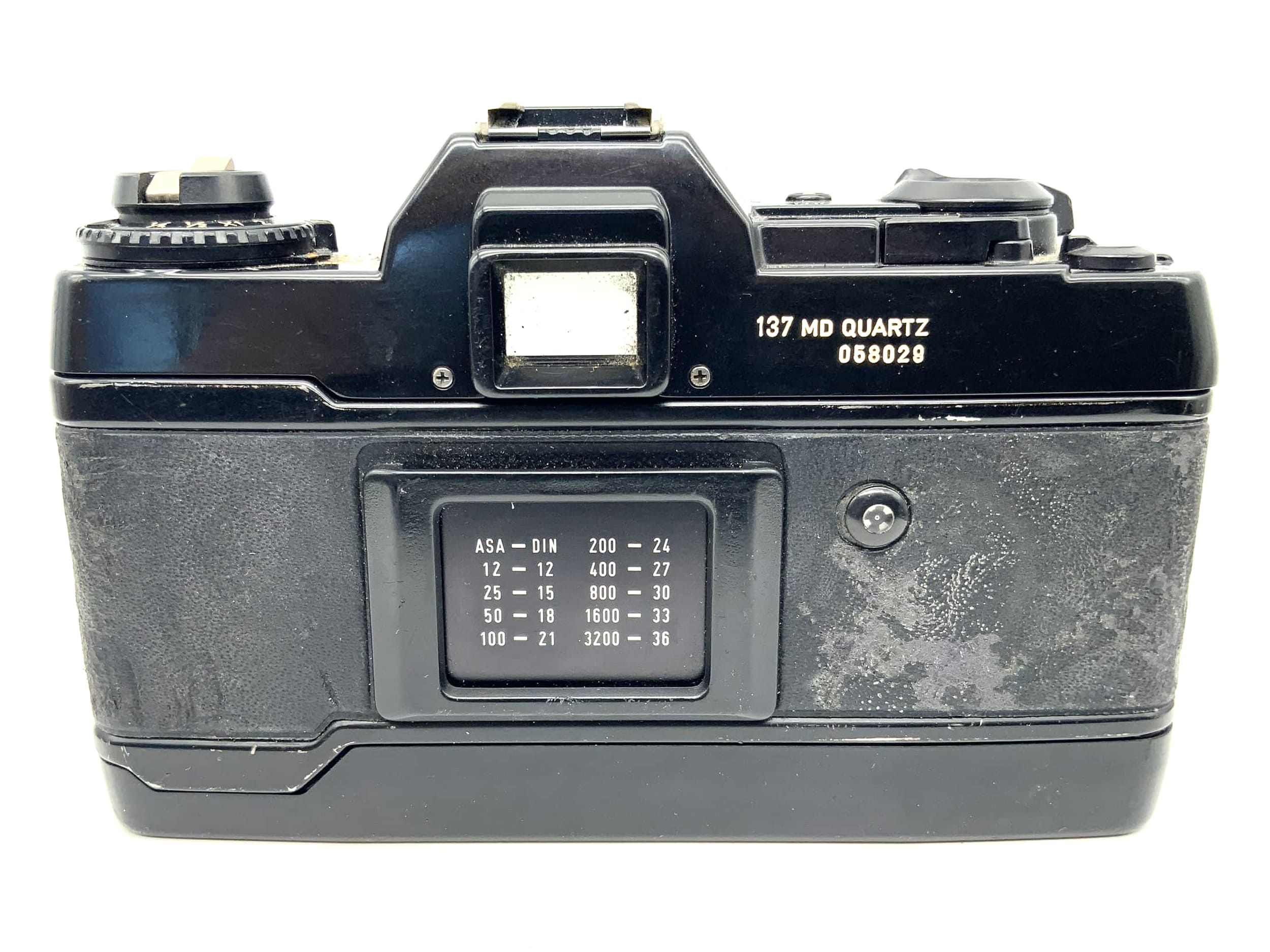 Contax 137 MD Quartz 35mm Spiegelreflexkamera SLR Body Gehäuse (Yashica/Contax)