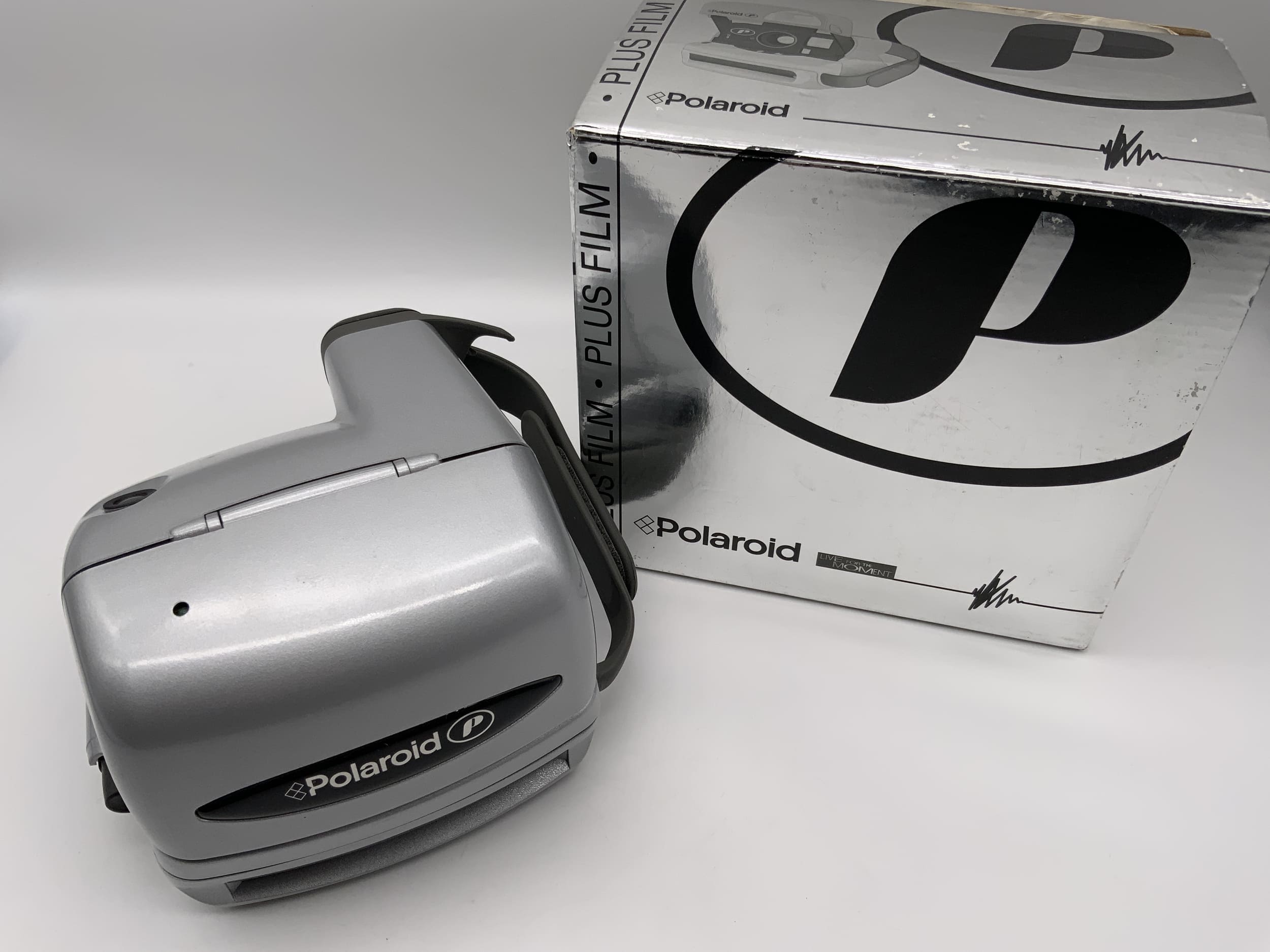 Polaroid P 600 Kompaktkamera silber in OVP ohne Film