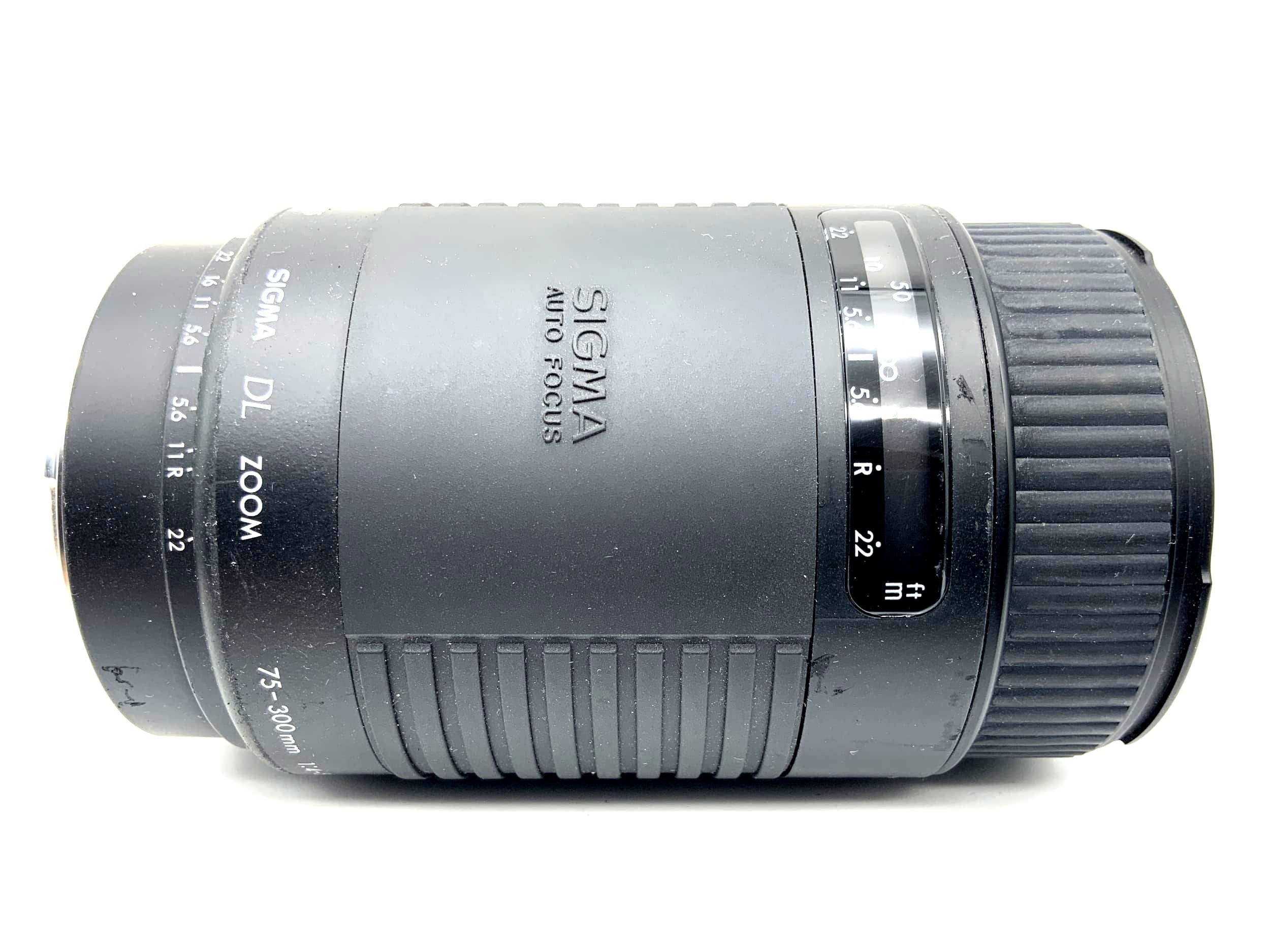 Sigma 75-300mm 1:4-5.6 Objektiv DL Zoom AF Multi-Coated Lens (Minolta AF/Sony A)