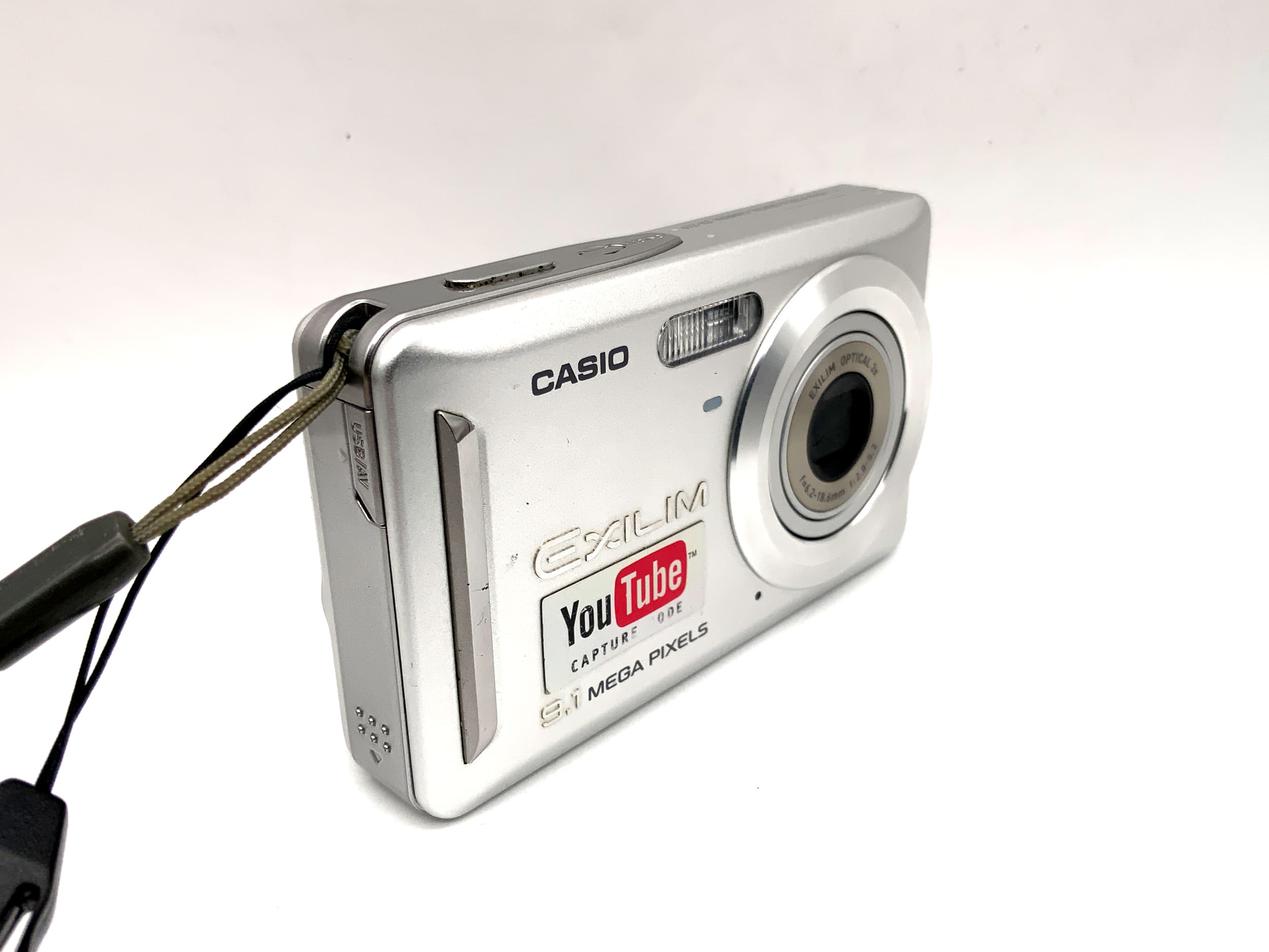 Casio EX-Z19 Digitale Kompaktkamera mit 6.2-18.6mm 9.1 Megapixel