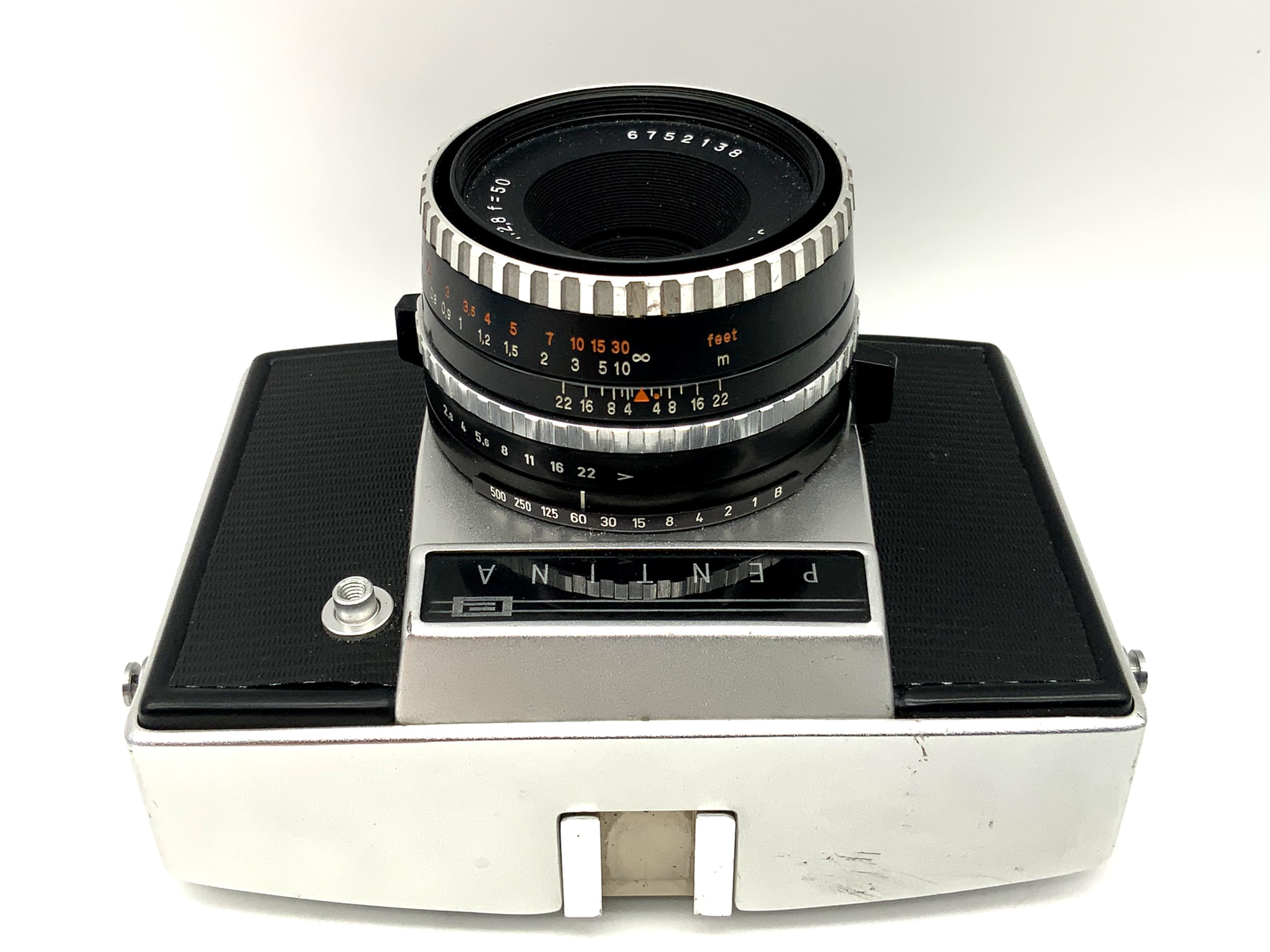 Pentacon Pentina e 35mm Spiegelreflexkamera SLR analog mit Tessar 2.8/50 Body